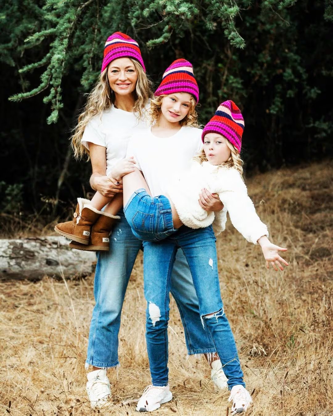Rebecca Gayheart afirmó que intenta ser una guía para sus hijas. (Instagram/Rebecca Gayheart)