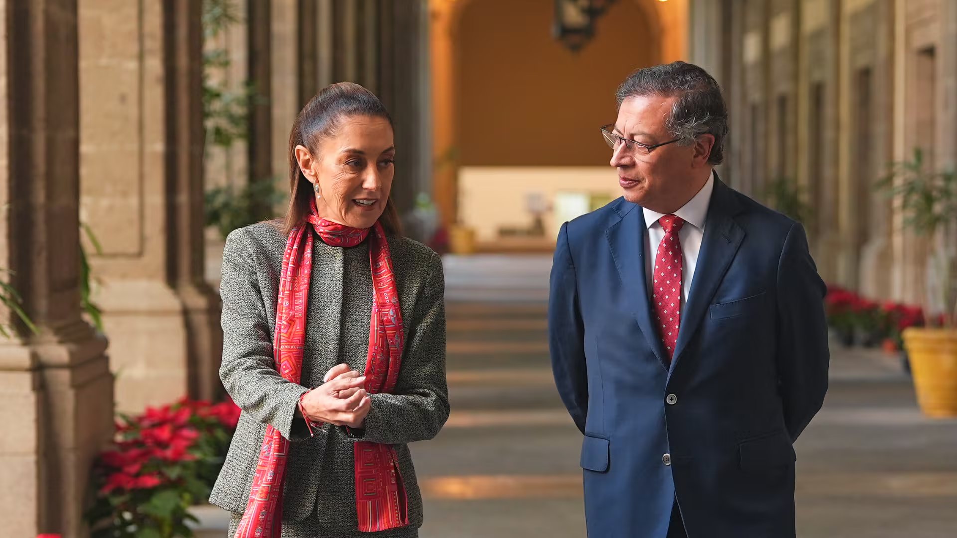 Dos mandatarios como Claudia Shienbaum en Mexico y Gustavo Petro en Colombia cambiaron su política y su actitud hacia el problema de las drogas, así su discurso diga lo contrario. - crédito Juan Diego Cano/Presidencia