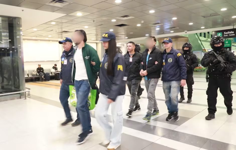 “Bobinas blancas”: la extraditación de los tres narcos mexicanos condenados por intentar exportar casi dos toneladas de cocaína