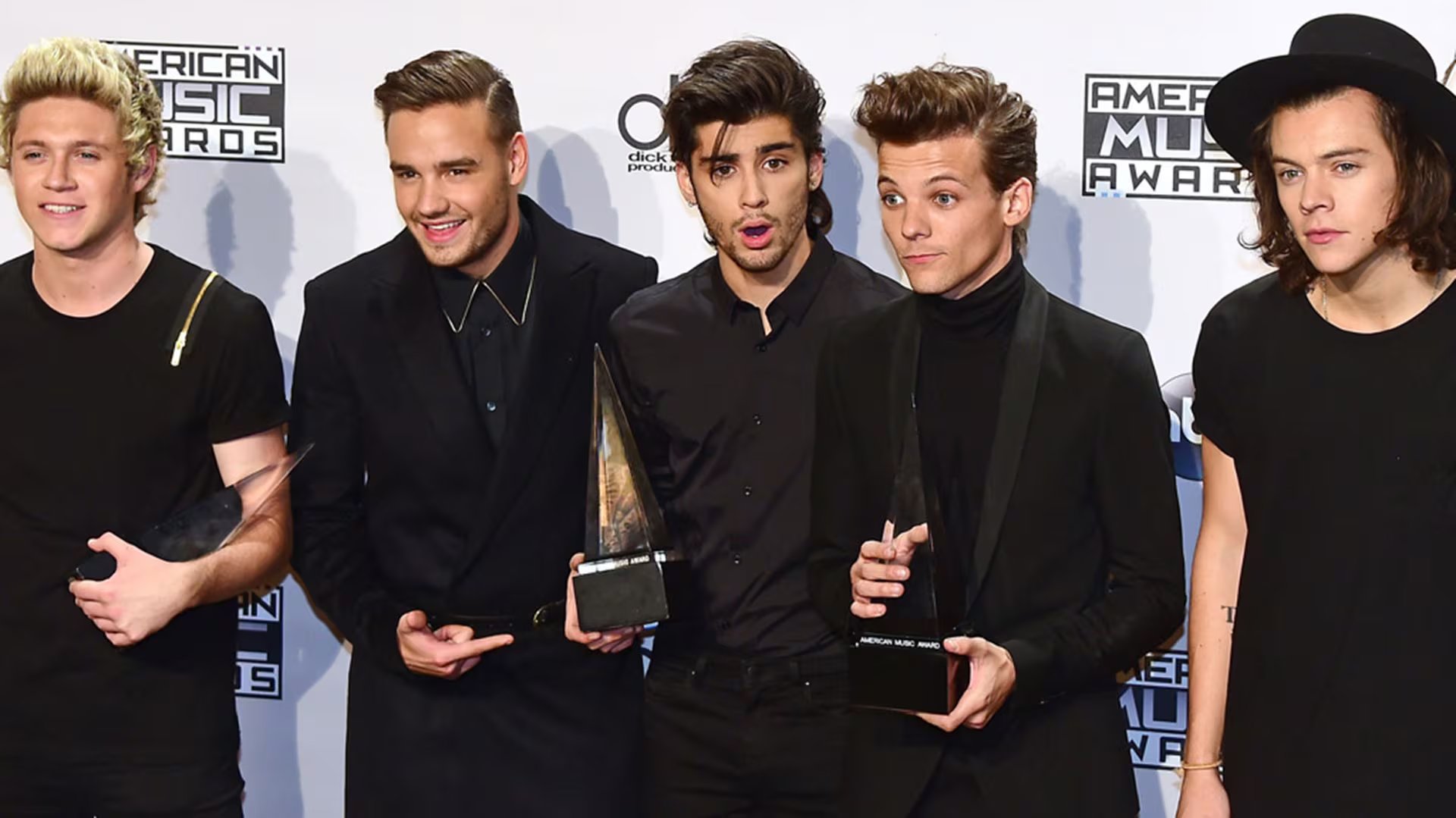 Tomlinson admite haber atravesado dudas e inseguridades artísticas tras la separación de One Direction en 2015
(AFP)