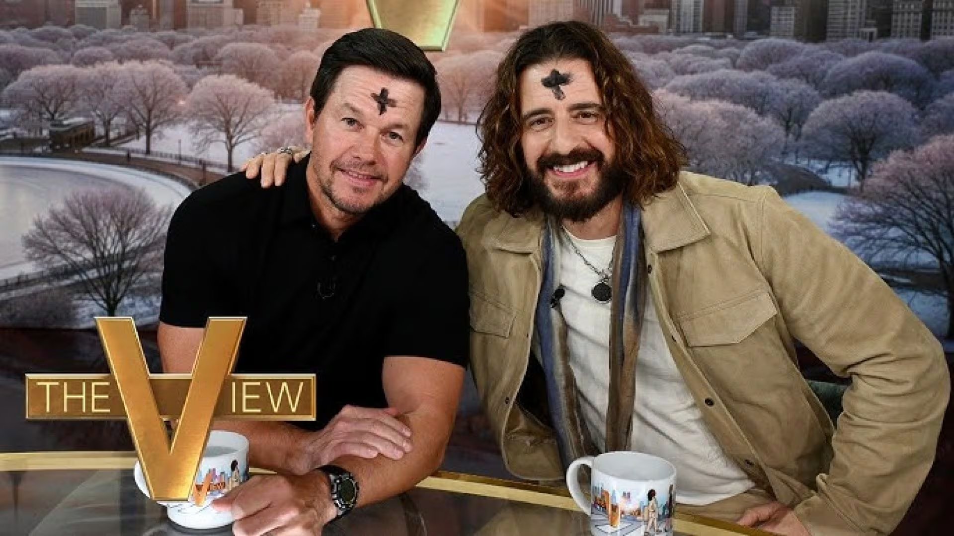 El reto Pray 40 propone a creyentes y curiosos un compromiso de oración y reflexión guiada durante los cuarenta días de la Cuaresma (The View)