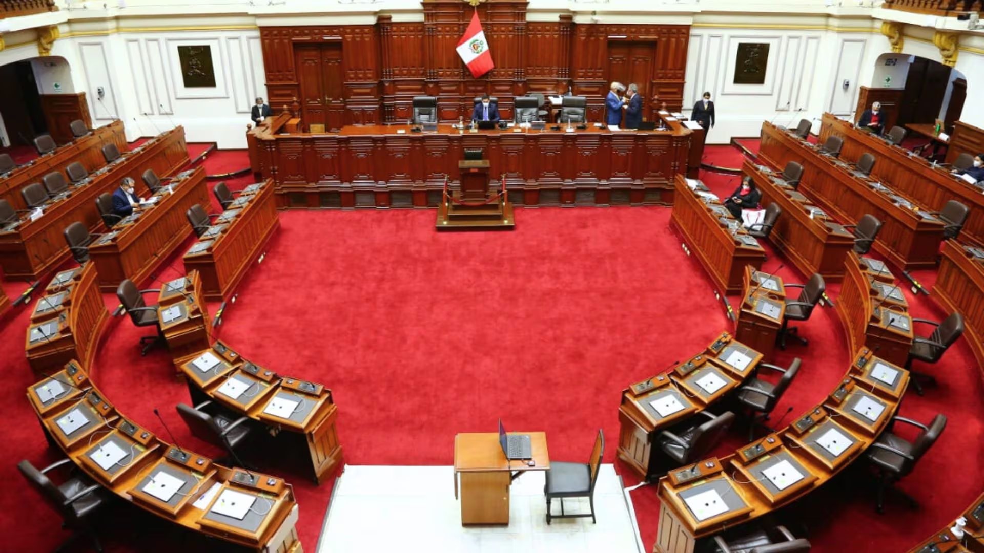 Los trabajadores CAS ya van esperando más de dos meses para la agenda del dictamen que les daría CAS y gratificación. - Crédito Congreso