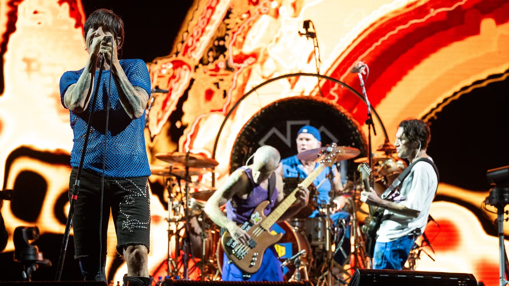 El regreso al estudio refuerza la relevancia de Red Hot Chili Peppers como referente del rock alternativo y genera altas expectativas entre sus seguidores
(Prensa DF @irishsuarez)