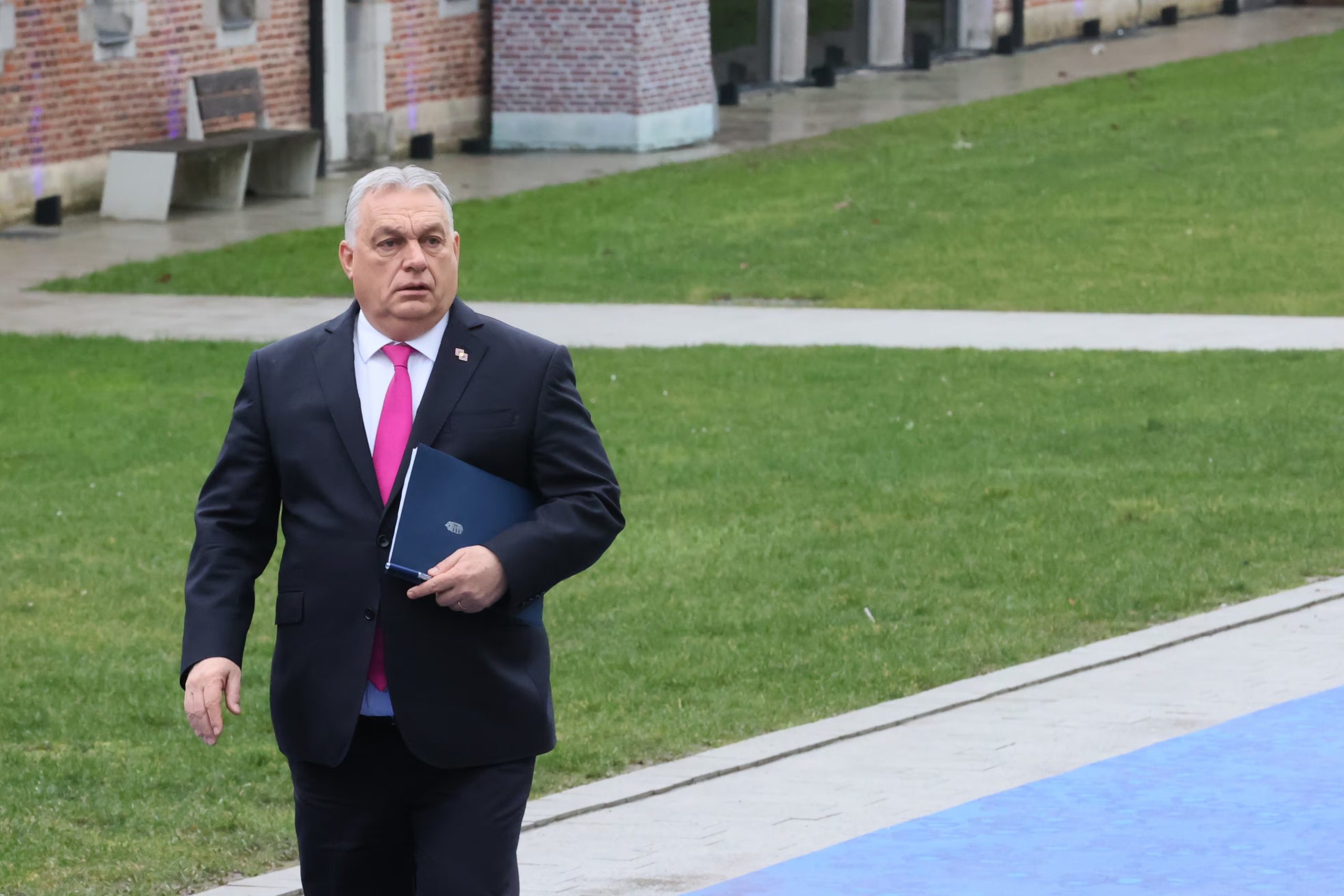 Hungría mantiene una fuerte dependencia energética de Moscú (AP)