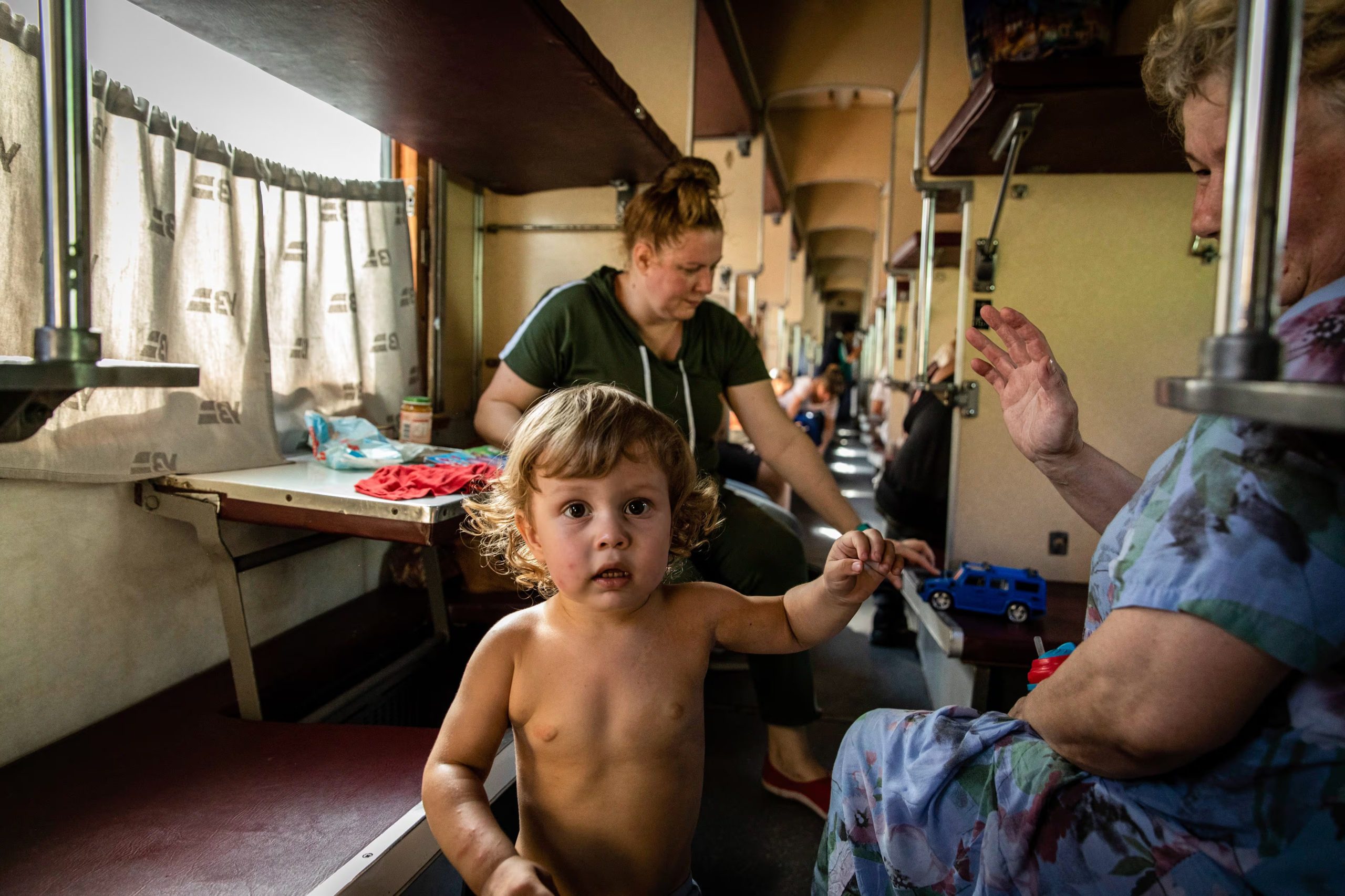 Decenas de menores fueron separados de sus familias como consecuencia directa del conflicto entre Rusia y Ucrania (Alex Chan Tsz Yuk / SOPA Images)