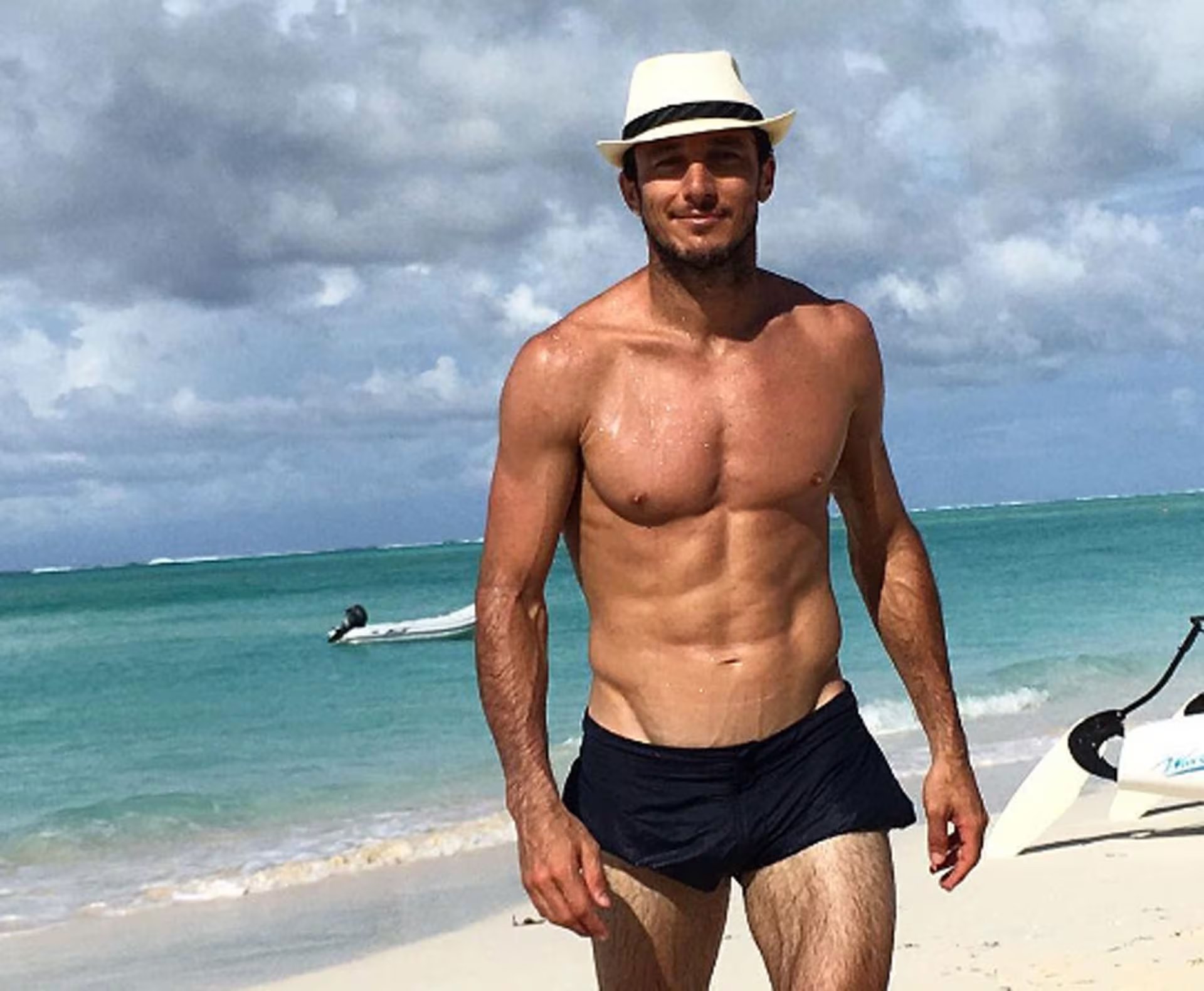 Ex tenista y figura mediática, “Pico” Mónaco sigue vigente como símbolo de atractivo nacional