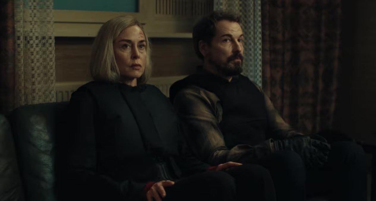 Imágenes de 'Unfamiliar'. (Netflix)