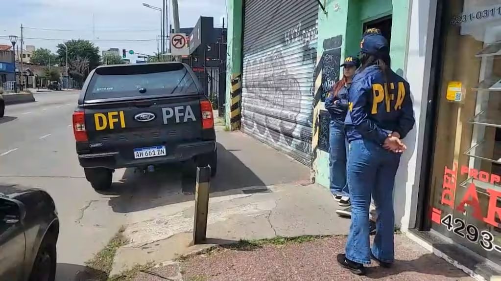 Allanamientos ordenados por el juez Luis Armella en depósitos vinculados a Sur Finanzas