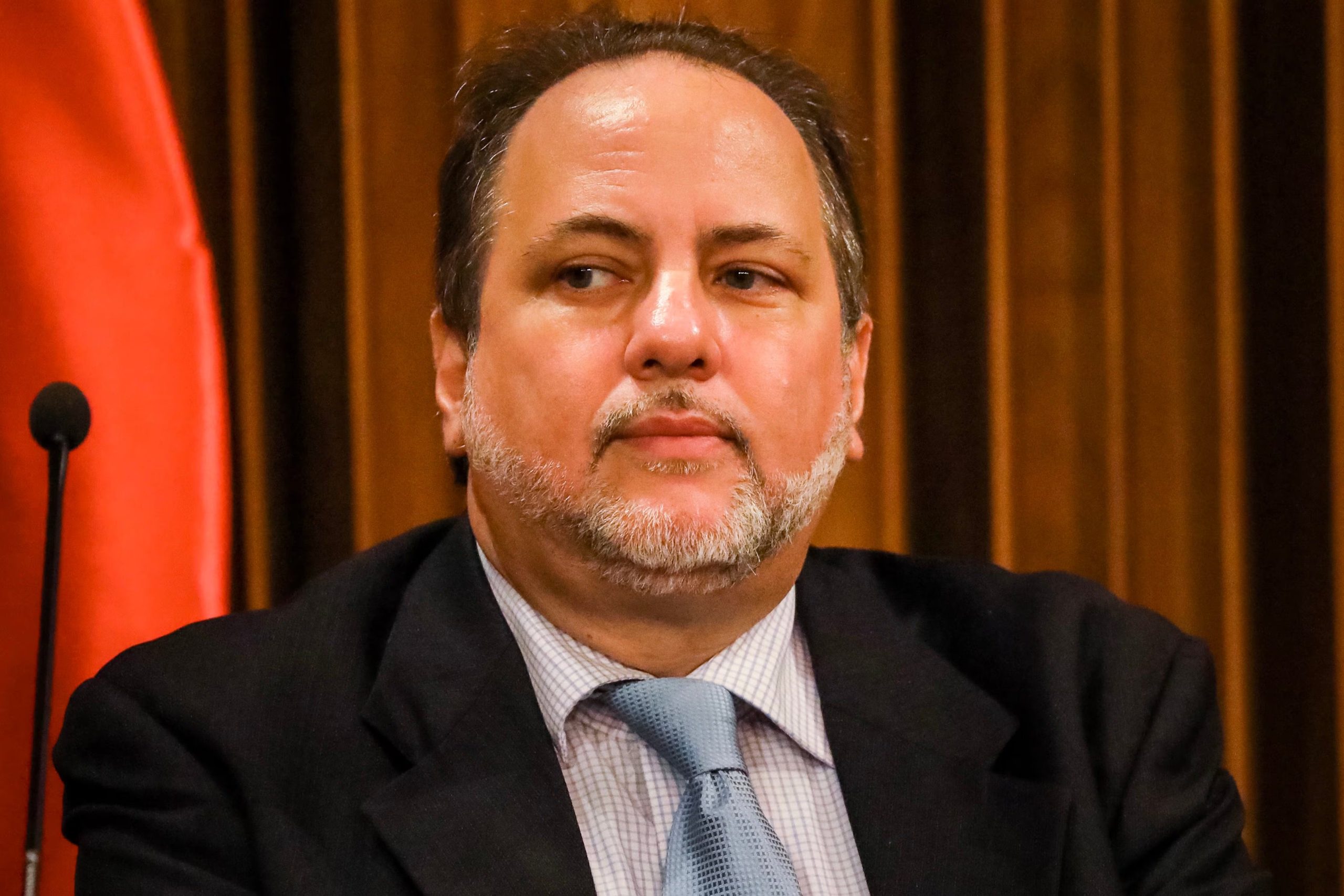 El defensor del pueblo venezolano, Alfredo Ruiz, en una fotografía de archivo (EFE/Miguel Gutiérrez)
