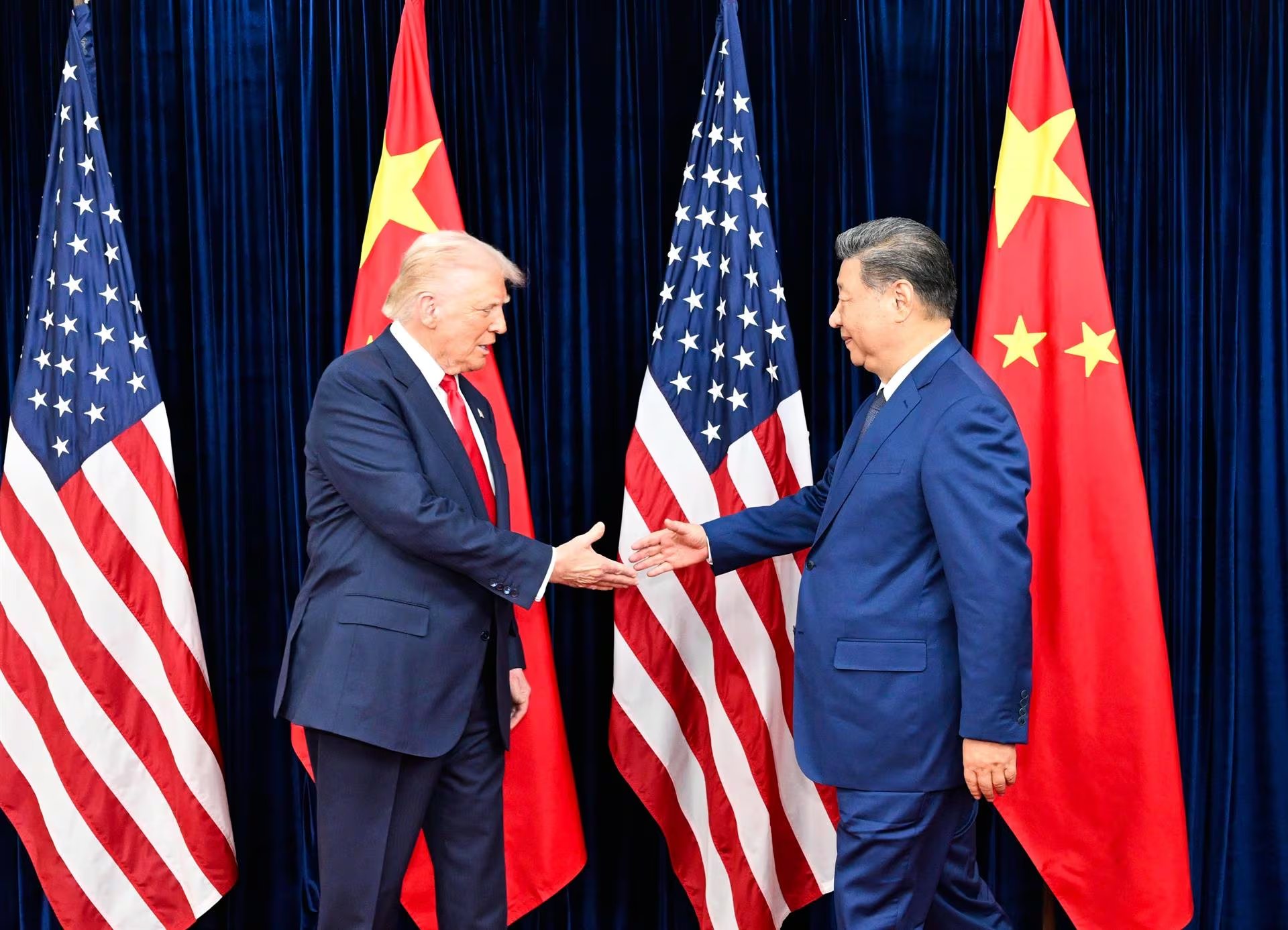 Trump aseguró que viajará a China en abril y que Xi Jinping devolverá la visita 