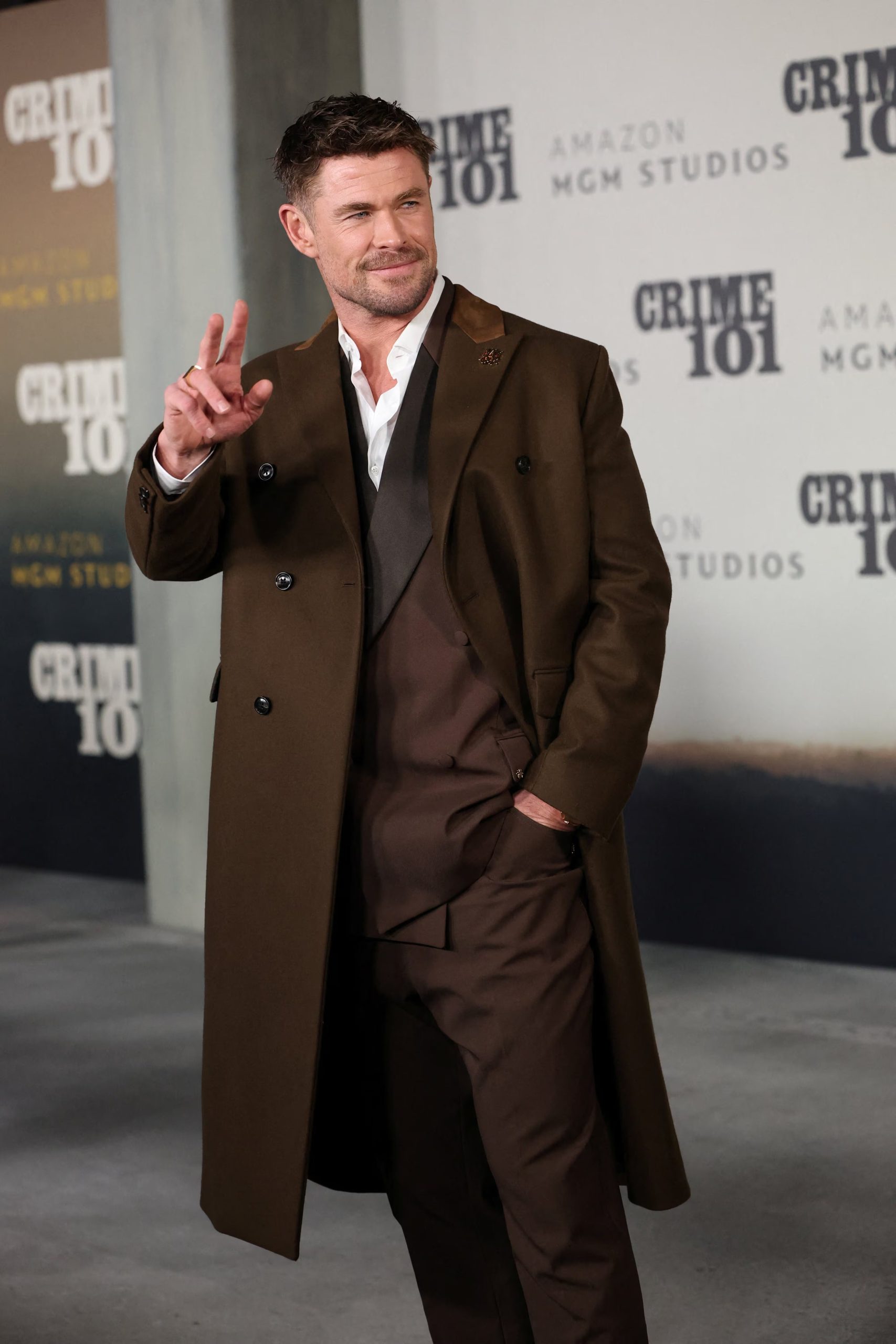 Chris Hemsworth promueve el equilibrio y rechaza la obsesión por la salud perfecta, recomendando disfrutar de la vida con moderación y contacto social (REUTERS/Mario Anzuoni)