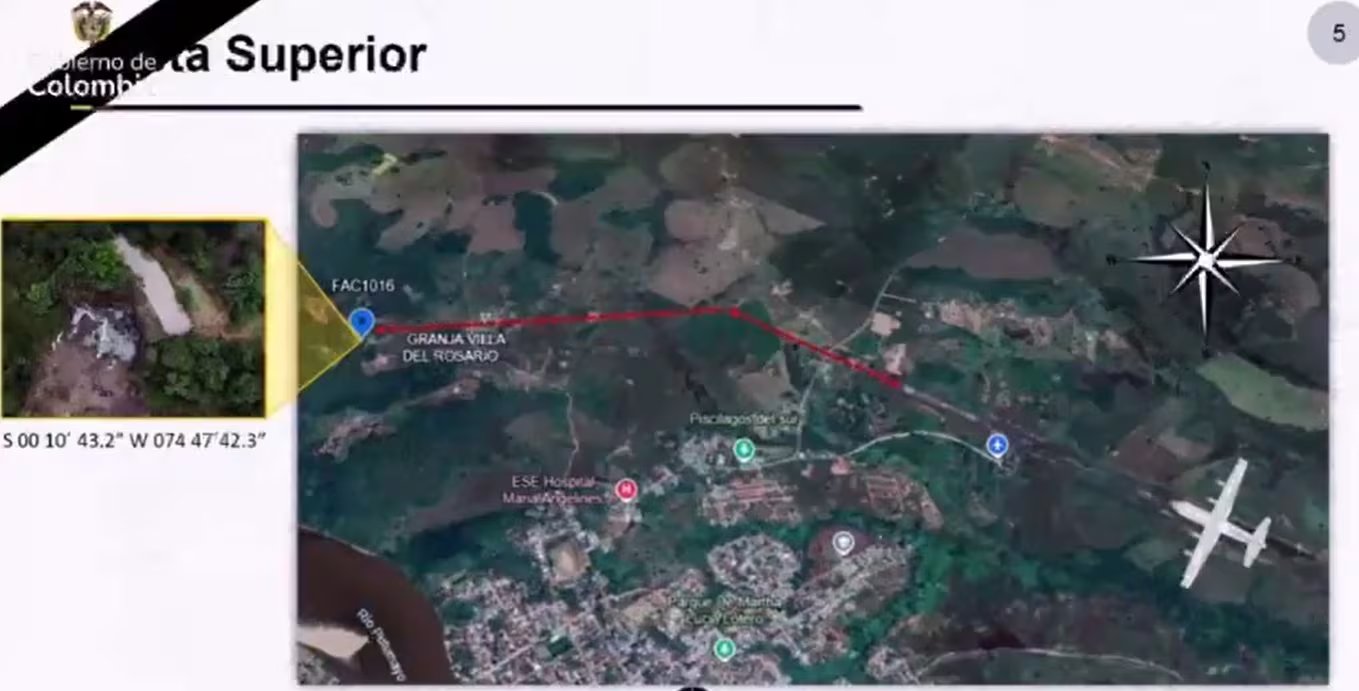 Once tripulantes y 113 militares iban a bordo del Hércules C-130 al momento del accidente ocurrido poco después de las 9:41 a. m. - crédito Captura video Presidencia