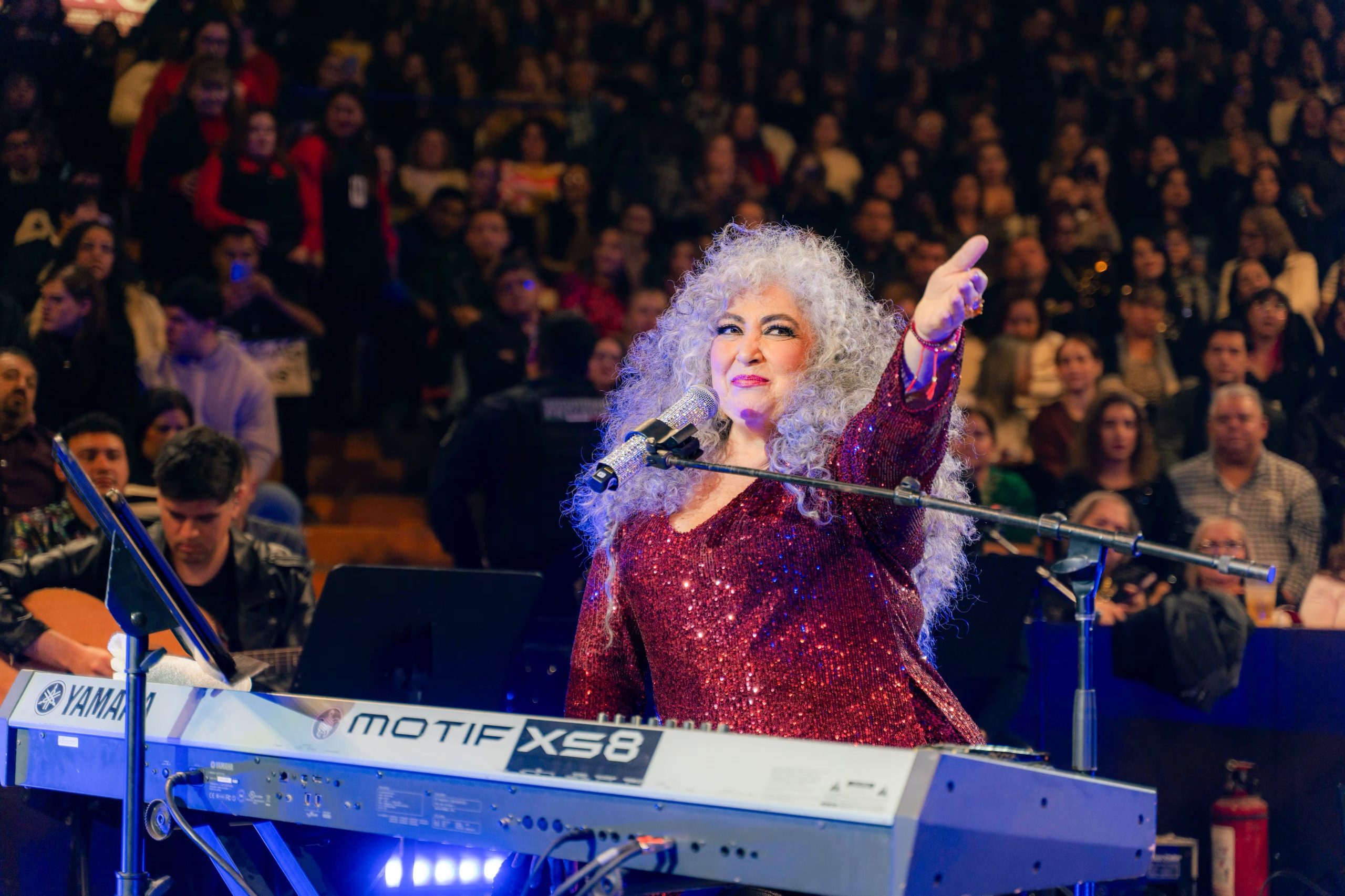 “La gira se llama ‘Él me mintió’ porque es uno de los más grandes éxitos de mi carrera. Es un show especial para todas las despechadas y despechados… básicamente son mis éxitos