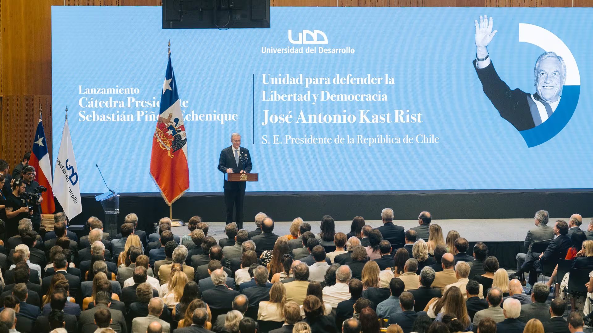 El presidente José Antonio Kast participó de la presentación de la Cátedra Sebastián Piñera en la Universidad del Desarrollo (Gentileza UDD)