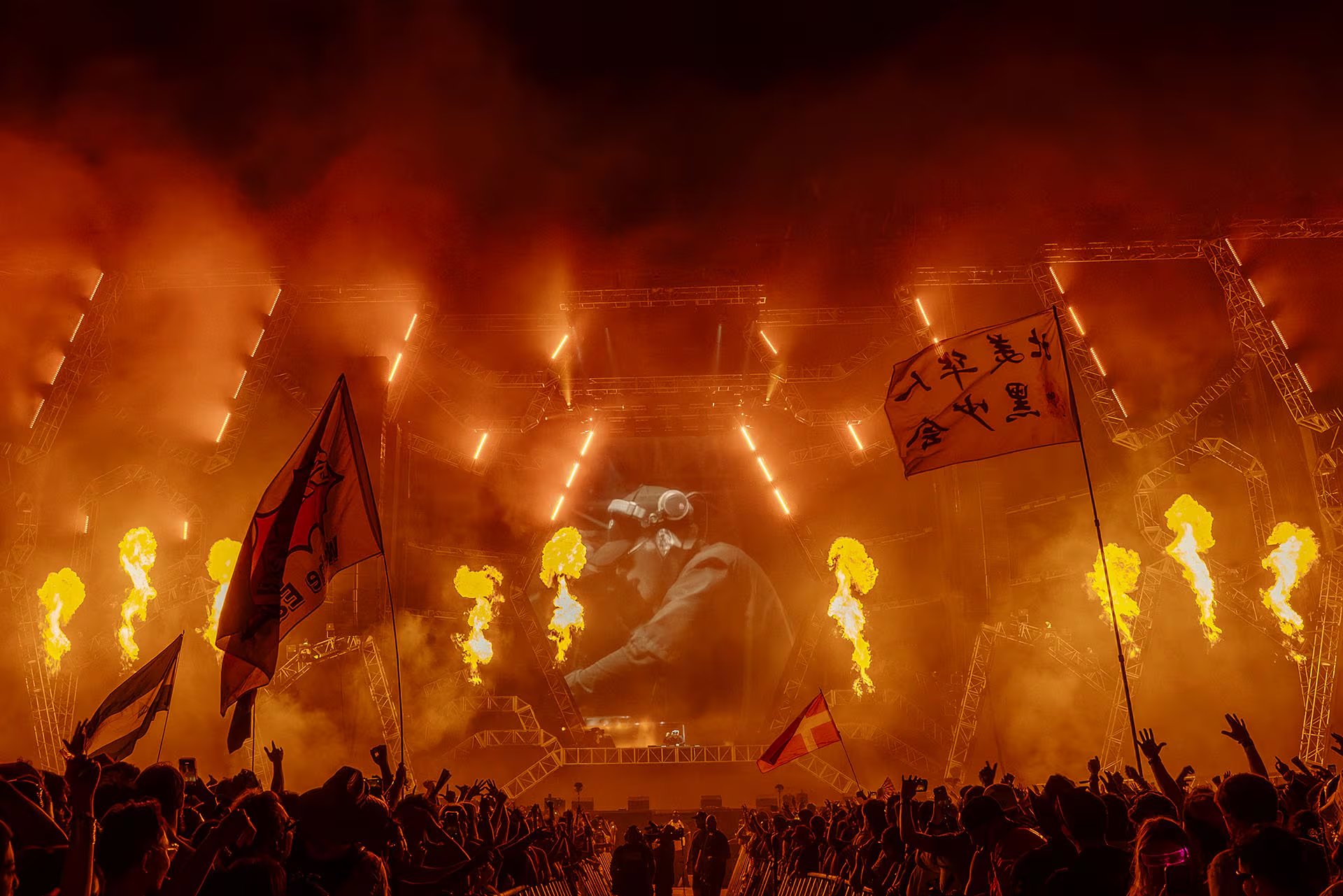 Al calor de las masas: Bizarrap y su histórica presentación en el Ultra Music Festival (Dale Play)