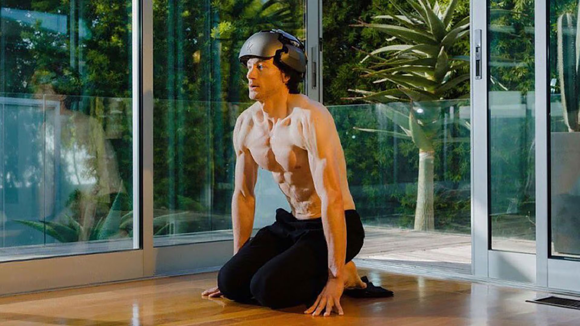 Bryan Johnson prioriza su rutina y vínculos personales para alcanzar longevidad y bienestar físico