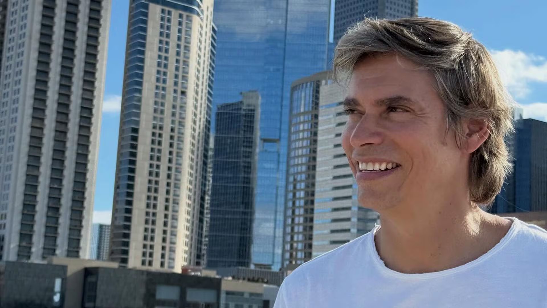 Carlos Baute señaló que en su época como adolescente no había educación sexual. (@carlos_baute)