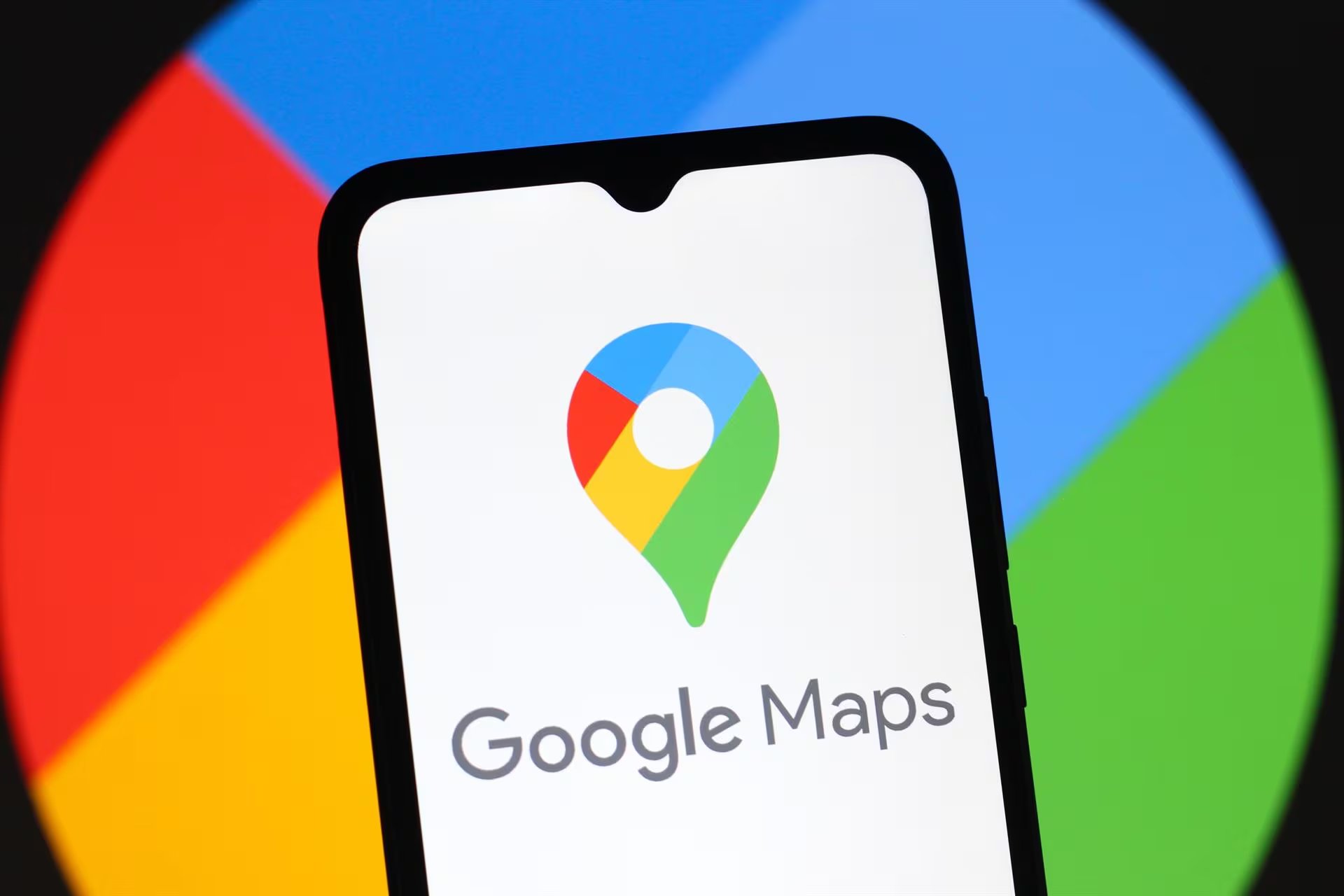 La función de compartir ubicación de Google Maps es similar a la de WhatsApp pero el envío de la ubicación se expande a otras aplicaciones. (Foto: Europa Press)