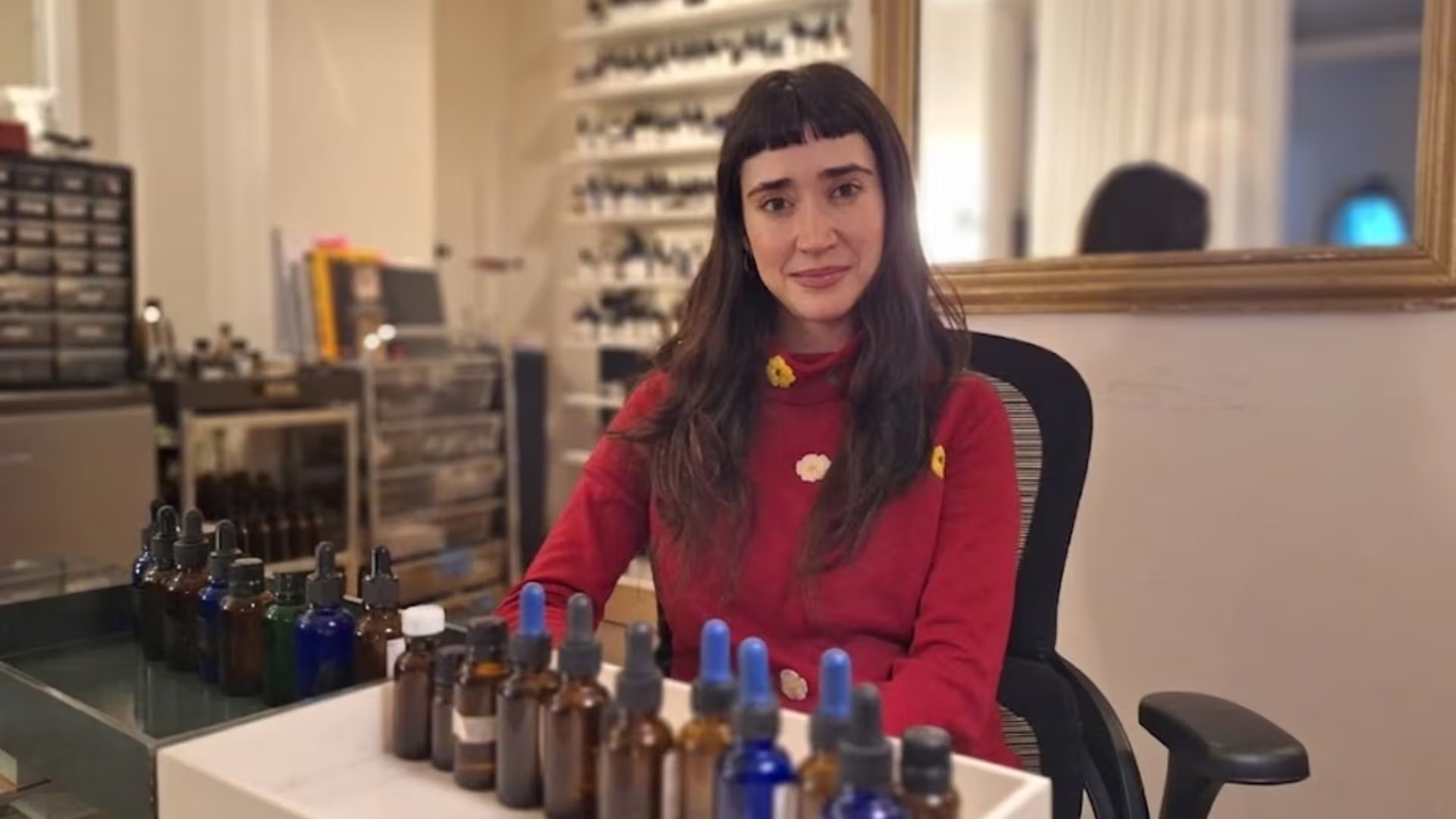 La perfumista platicó sobre cómo la experiencia olfativa va más allá de lo que nos han contado (Zurisaddai González/Infobae)
