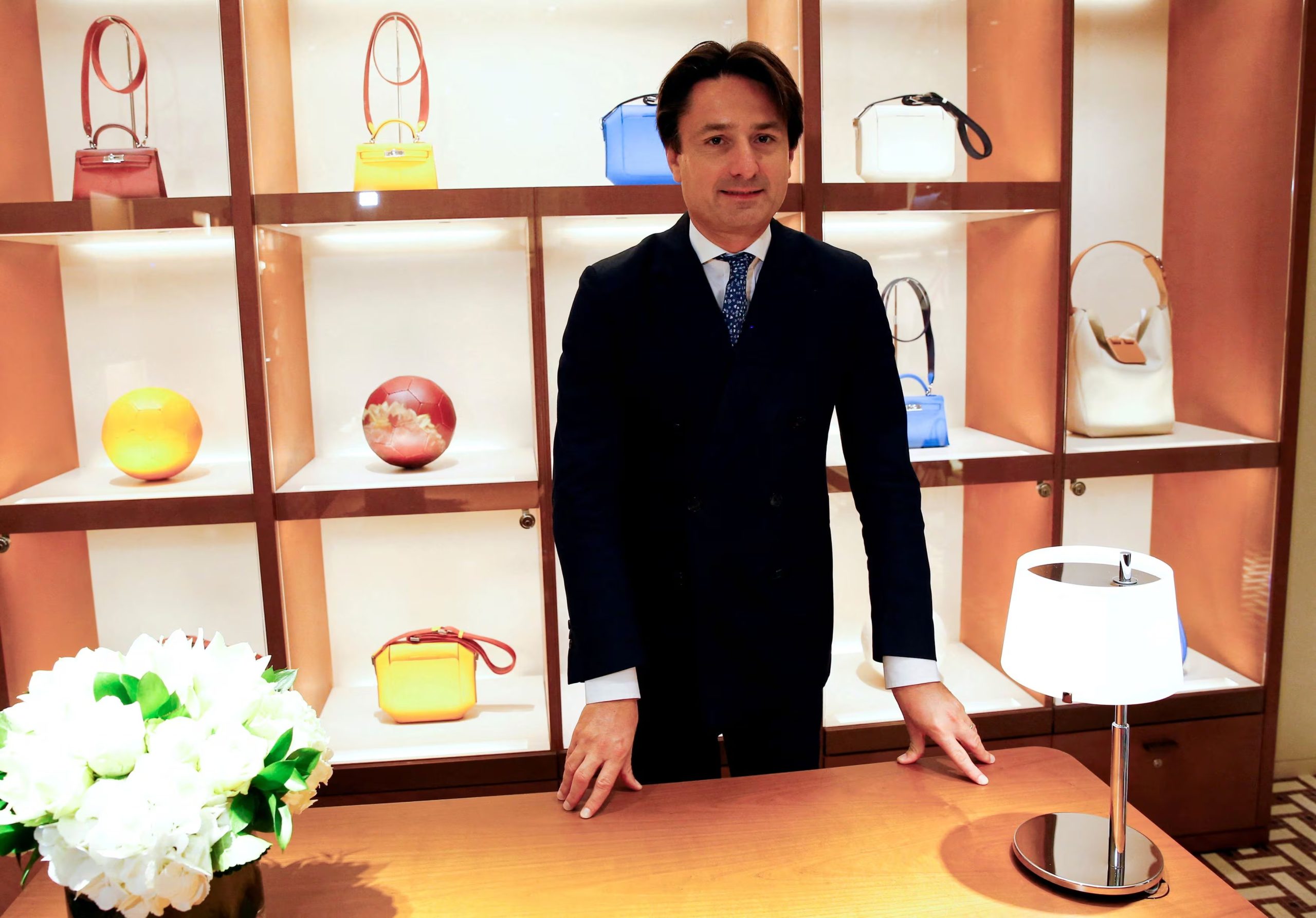 La familia propietaria de Hermès mantiene el control de una de las casas de lujo más exclusivas del mundo (REUTERS)
