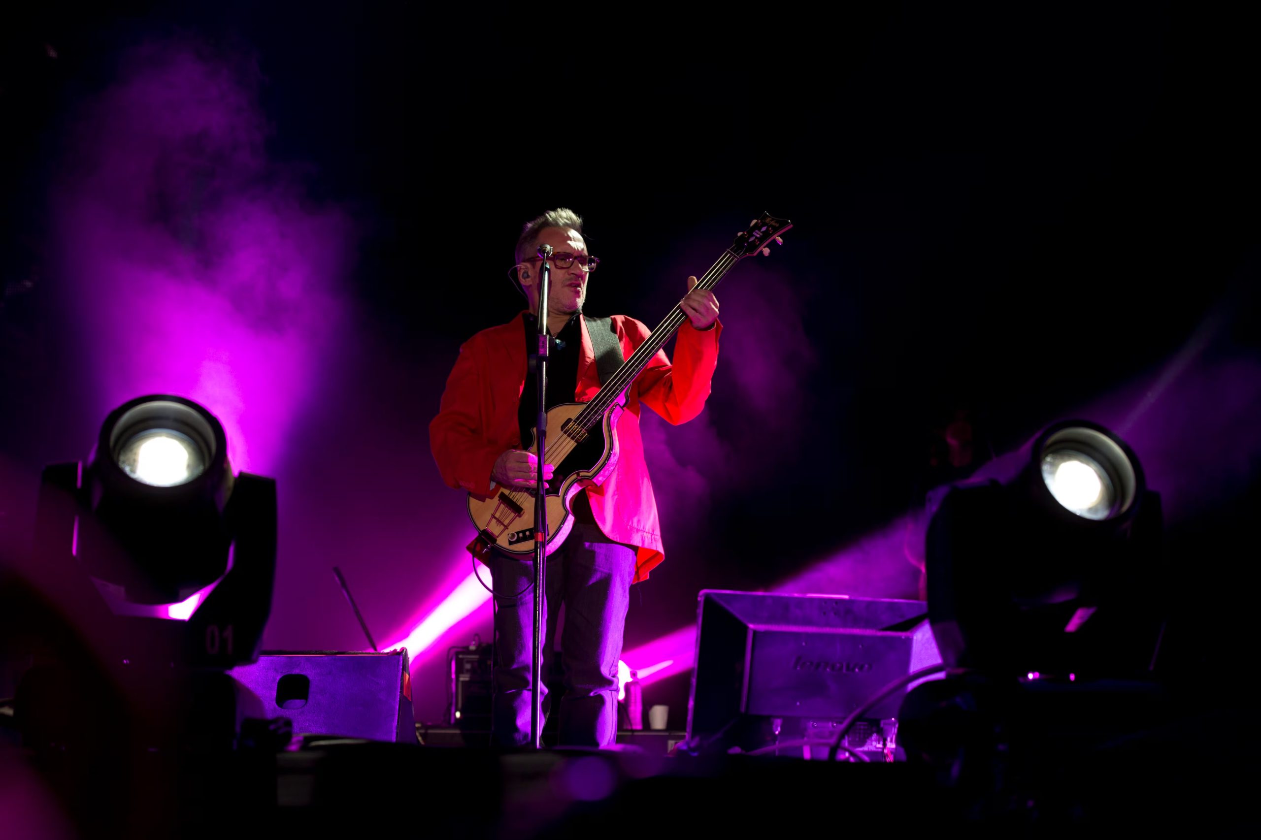 Marciano Cantero de Enanitos Verdes durante una presentación en la 15a edición del Festival Vive Latino en la Ciudad de México en México el 30 de marzo de 2014(Foto AP/Rebecca Blackwell, archivo)