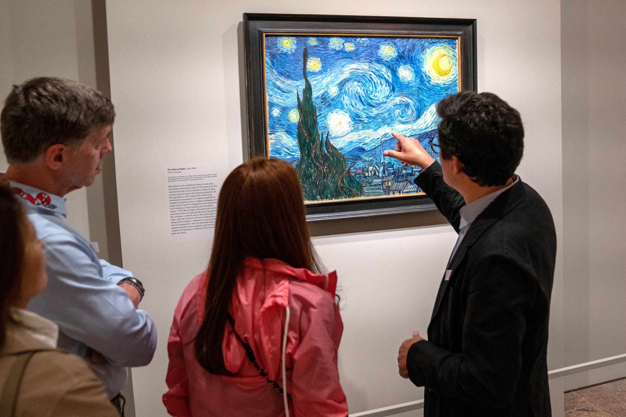 La comunidad de Arlés solicitó el confinamiento de Van Gogh tras el incidente de la oreja, calificándolo como un peligro, lo que precipitó su traslado al asilo - EFE/Ángel Colmenares