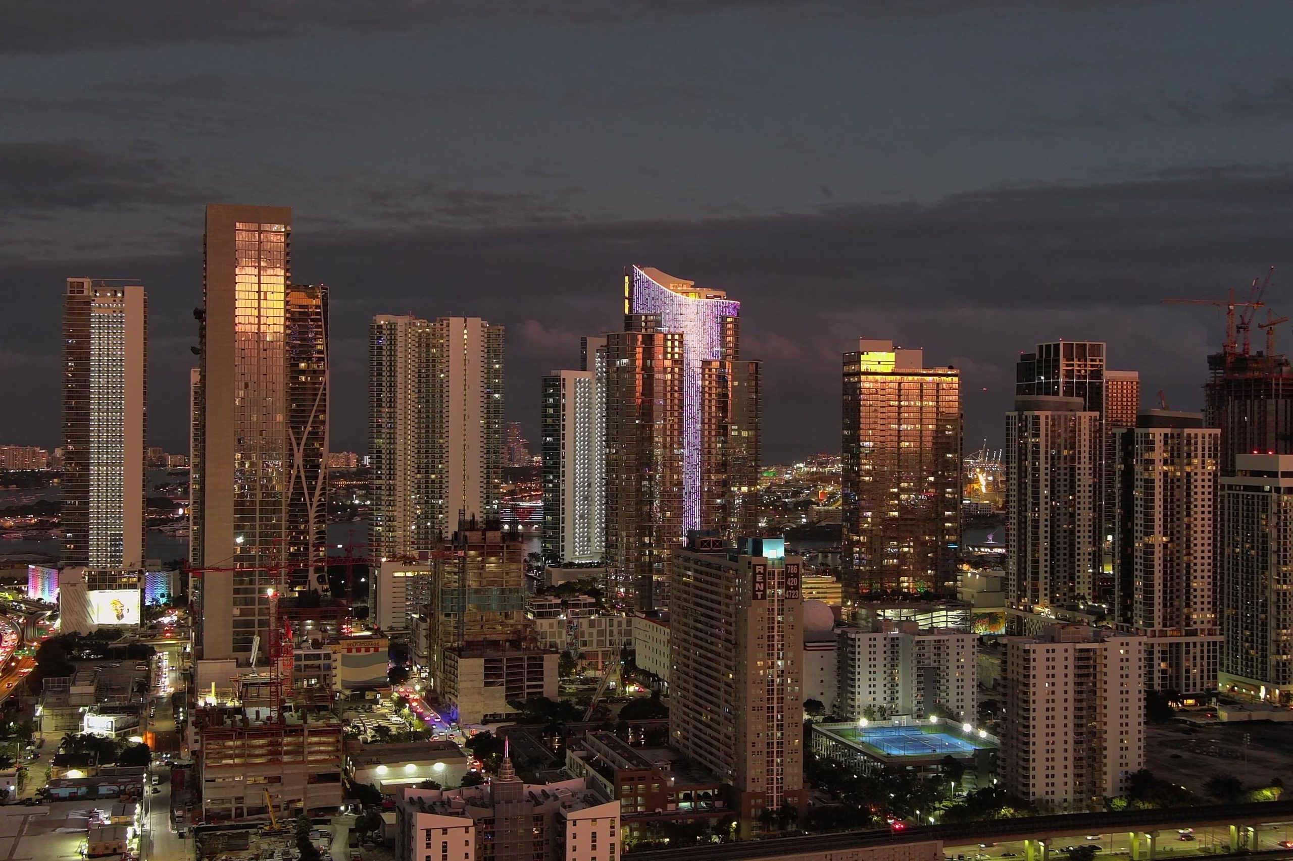 Jan 17, 2026; Miami, Florida, USA; An aerial view of the downtown Miami skyline. Mandatory Credit: Kirby Lee-Imagn Images