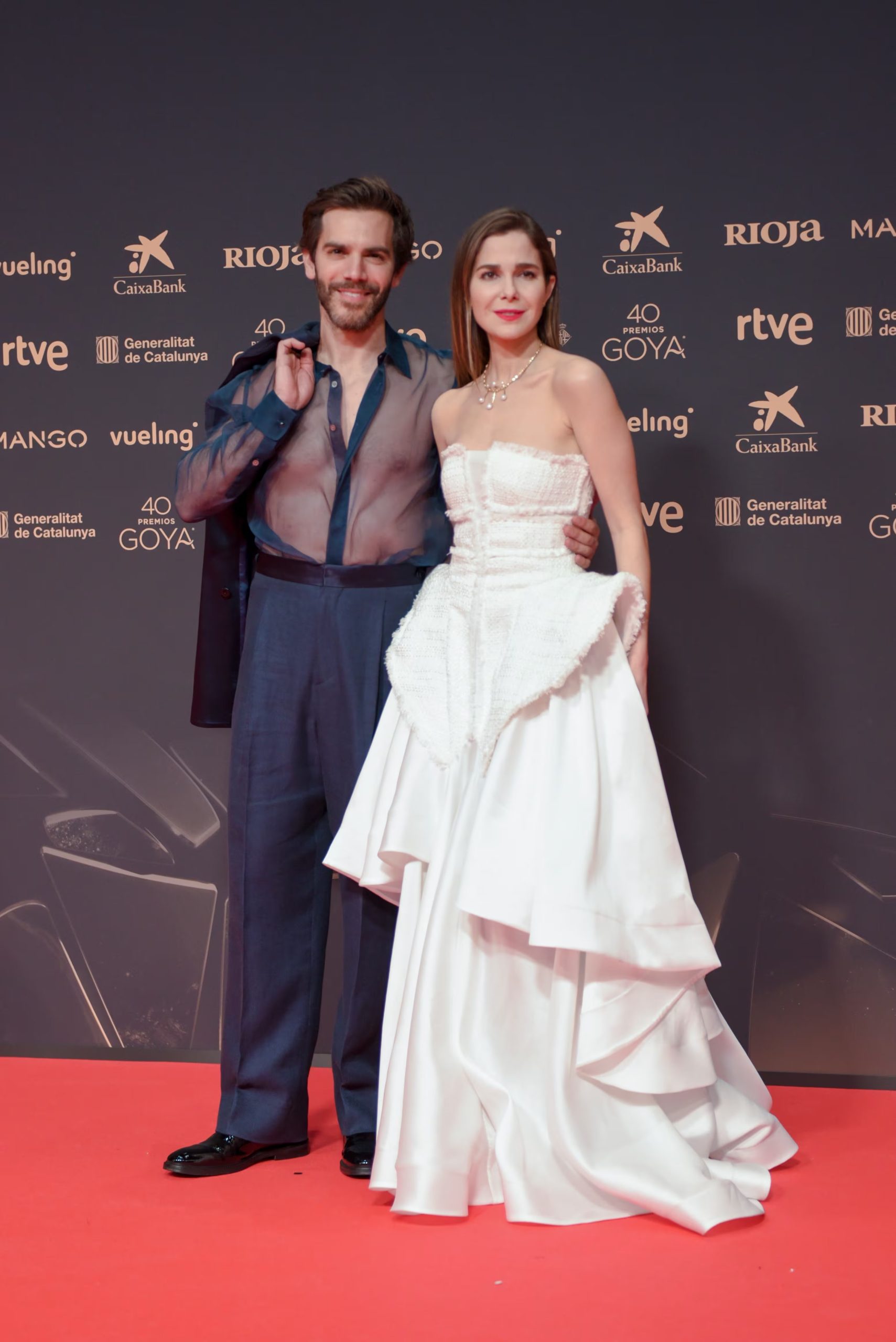 Marc Clotet y Natalia Sánchez en la Alfombra Roja - Premios Goya 2026 (EUROPA PRESS). 