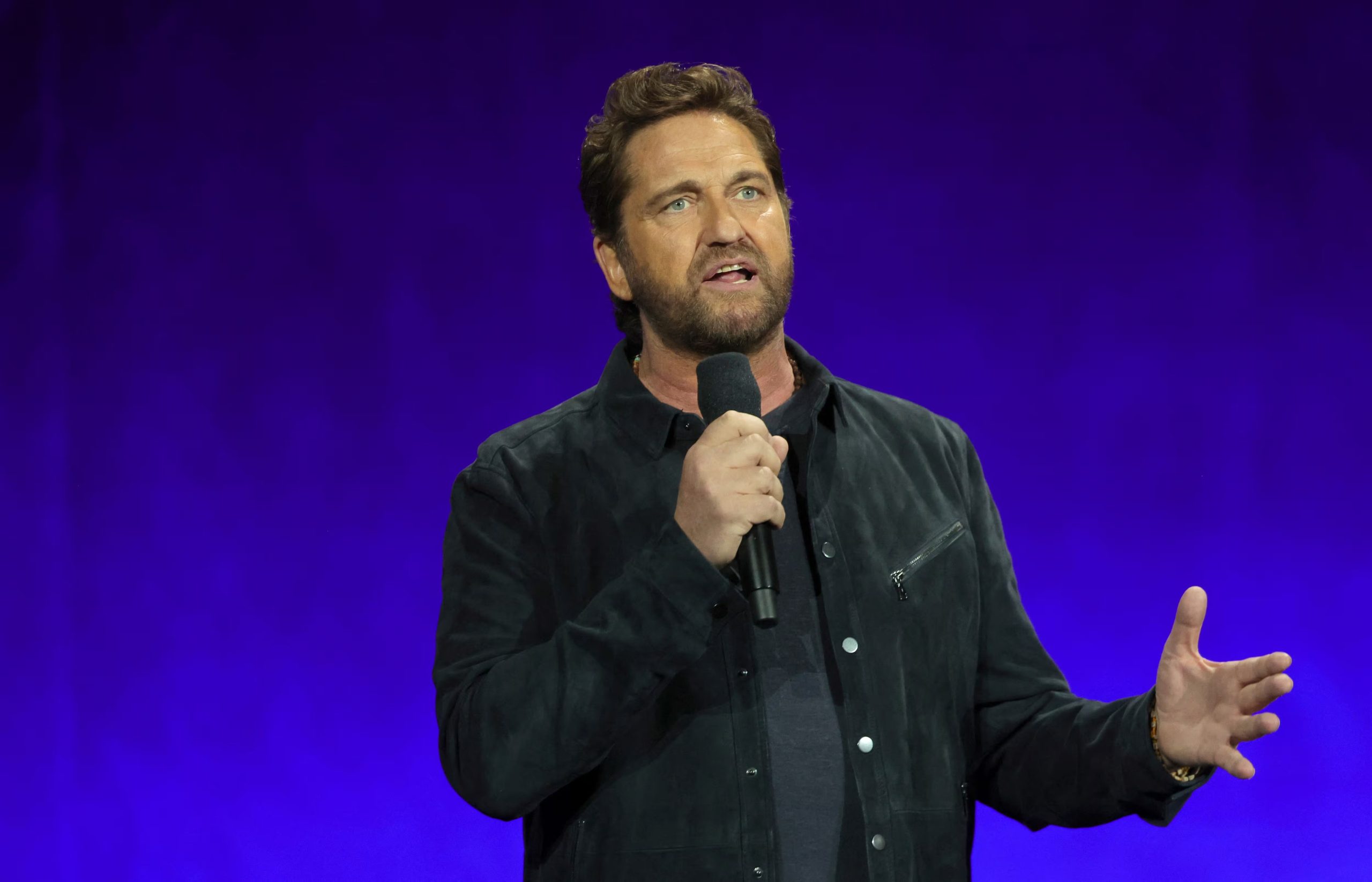 El entrenador Mark Twight diseñó un circuito especial para que Gerard Butler y el elenco de 300 alcanzaran resistencia, fuerza y bajo porcentaje de grasa corporal (REUTERS)