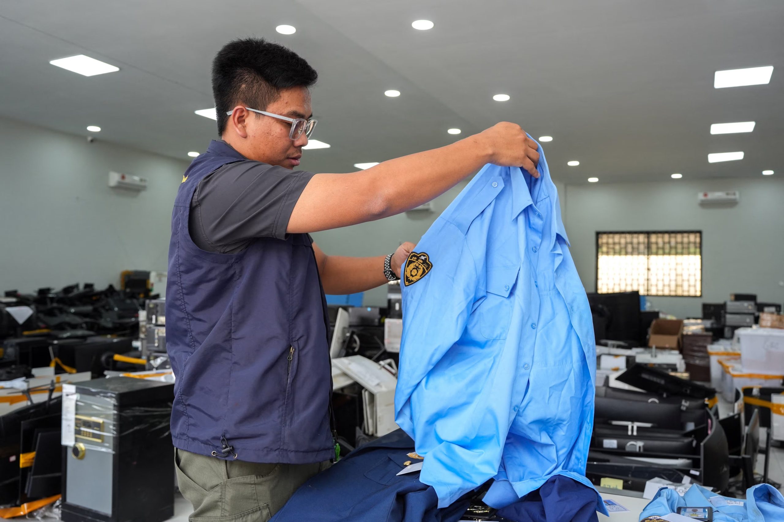 Los fraudes incluyen estafas amorosas, suplantación de policías, inversiones falsas en criptomonedas y explotación de trabajadores bajo amenazas armadas en Tailandia (REUTERS/ARCHIVO)