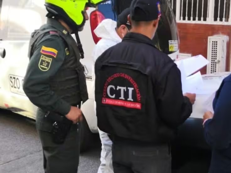 El abogado Carranza cuestionó el hecho de que investigadores del CTI hayan revisado el teléfono de Laura Ojeda - crédito Colprensa