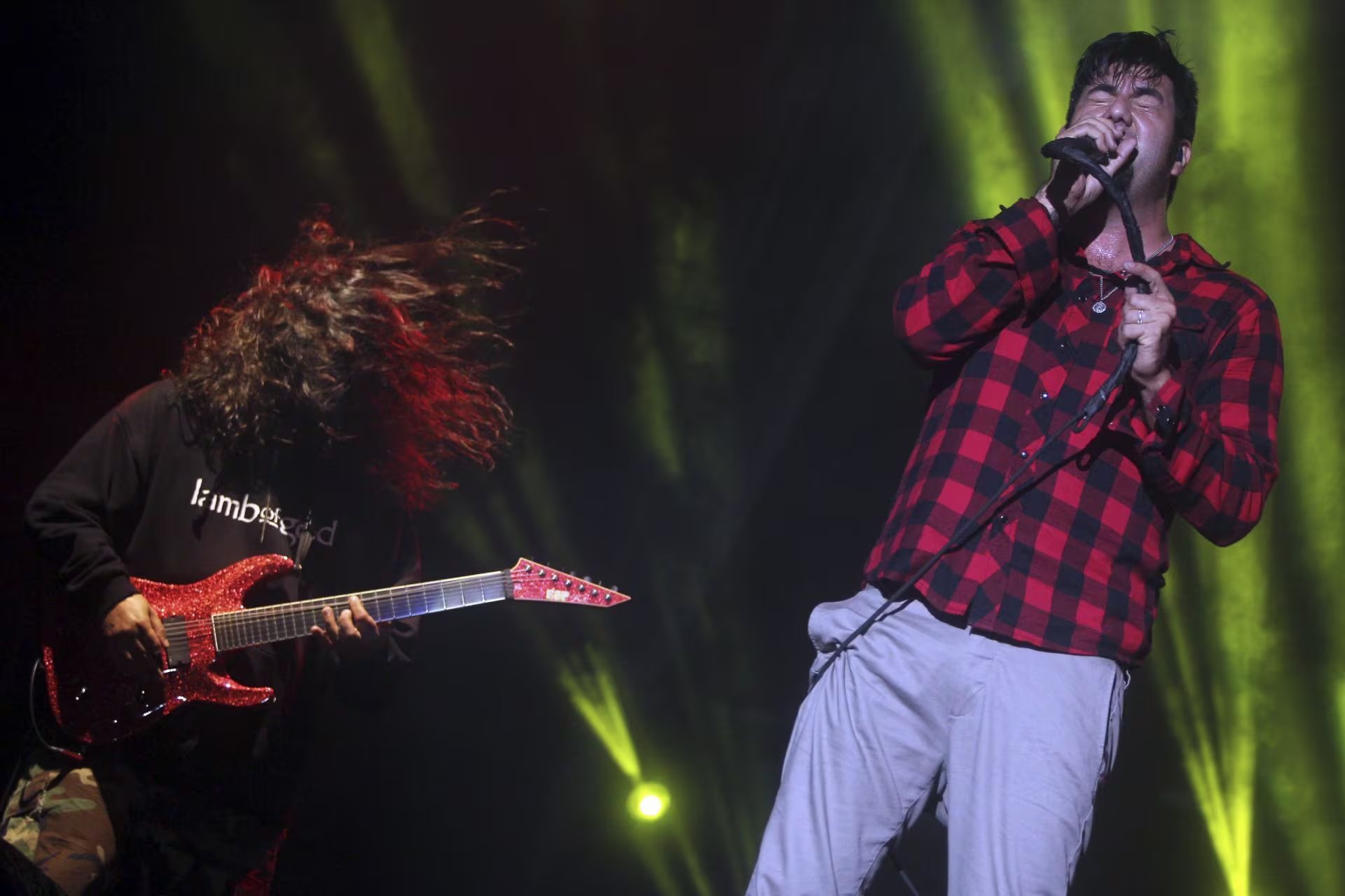 Deftones en la explanada López Mateos, la agrupación estadounidense, se presento en el Festival Maquinaria 2012.
FOTO: FERNANDO CARRANZA GARCÍA /CUARTOSCURO.COM