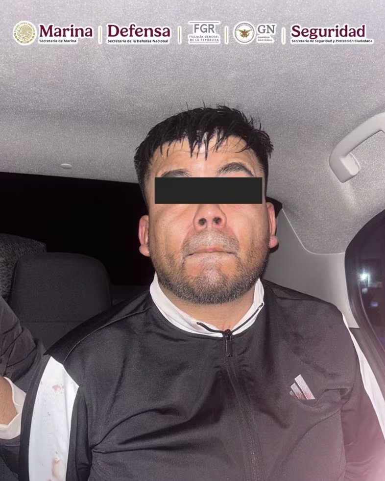 El detenido fue encontrado con drogas y una granada de fragmentación Foro: Marina