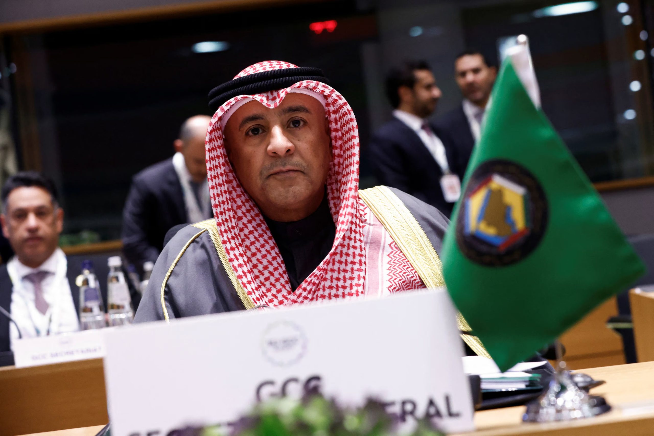 El secretario general del Consejo Cooperativo del Golfo, Jasem Mohamed Albudaiwi, asiste a una mesa redonda durante la cumbre conjunta de la Unión Europea y el Consejo de Cooperación del Golfo (CCG), en Bruselas, Bélgica, el 16 de octubre de 2024 (REUTERS/Johanna Geron/Archivo)