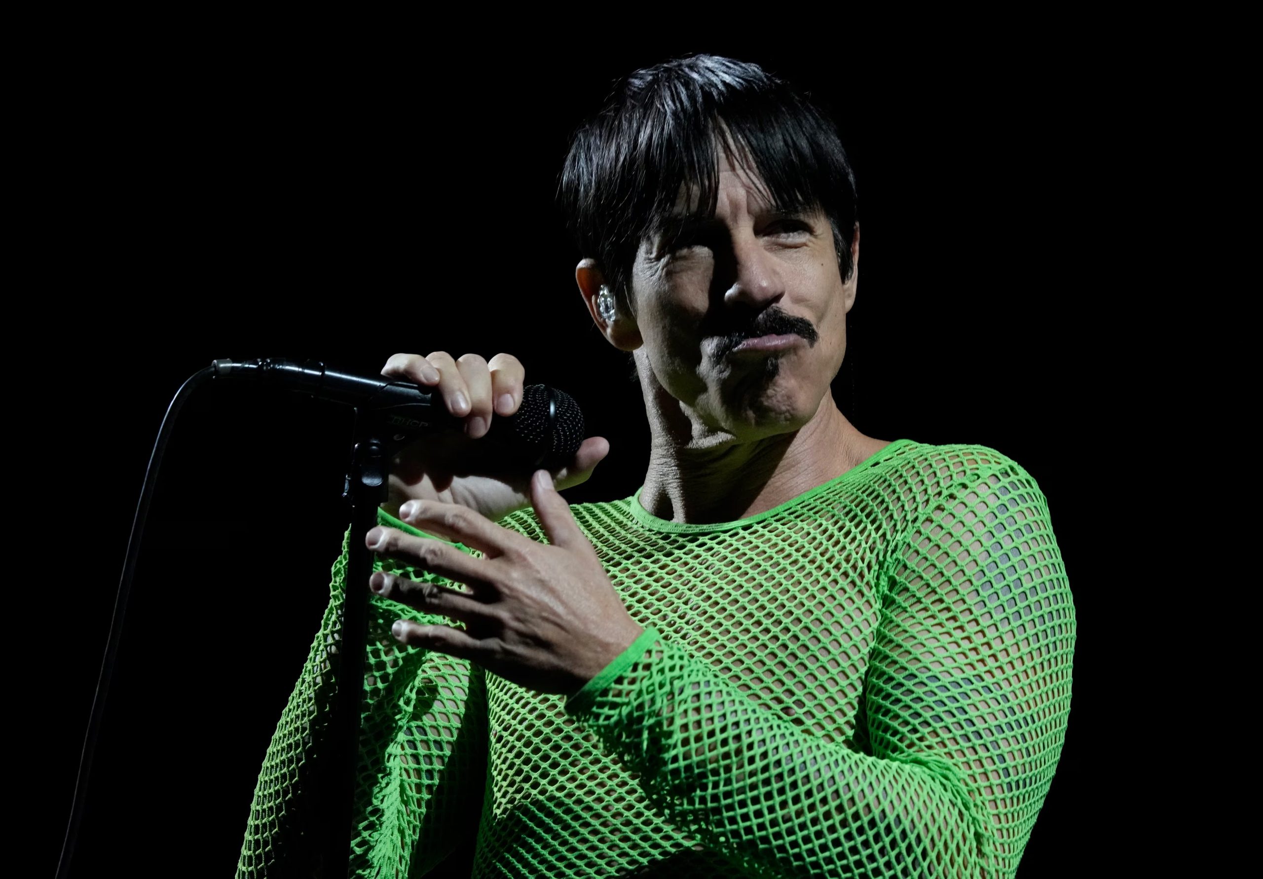 Anthony Kiedis es otra de las estrellas de rock con las que Applegate se llegó a involucrar durante su juventud
(Foto AP/Fernando Llano, archivo)