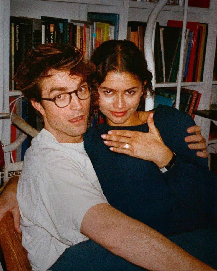 Zendaya y Robert Pattinson protagonizan 