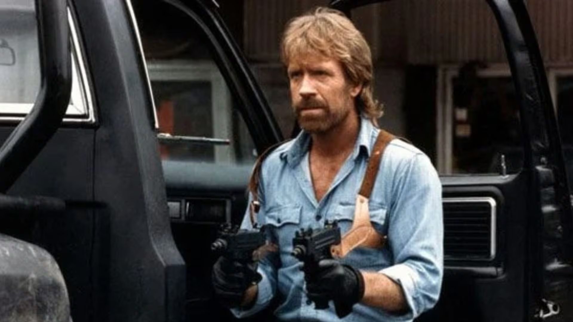De las películas de karate a la televisión, Chuck Norris construyó una trayectoria que lo convirtió en símbolo del cine de acción. (IMDb)
