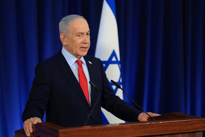 Benjamin Netanyahu instruye a las Fuerzas de Defensa de Israel a ampliar la zona de seguridad en la frontera con Líbano (REUTERS/Ronen Zvulun/Archivo)