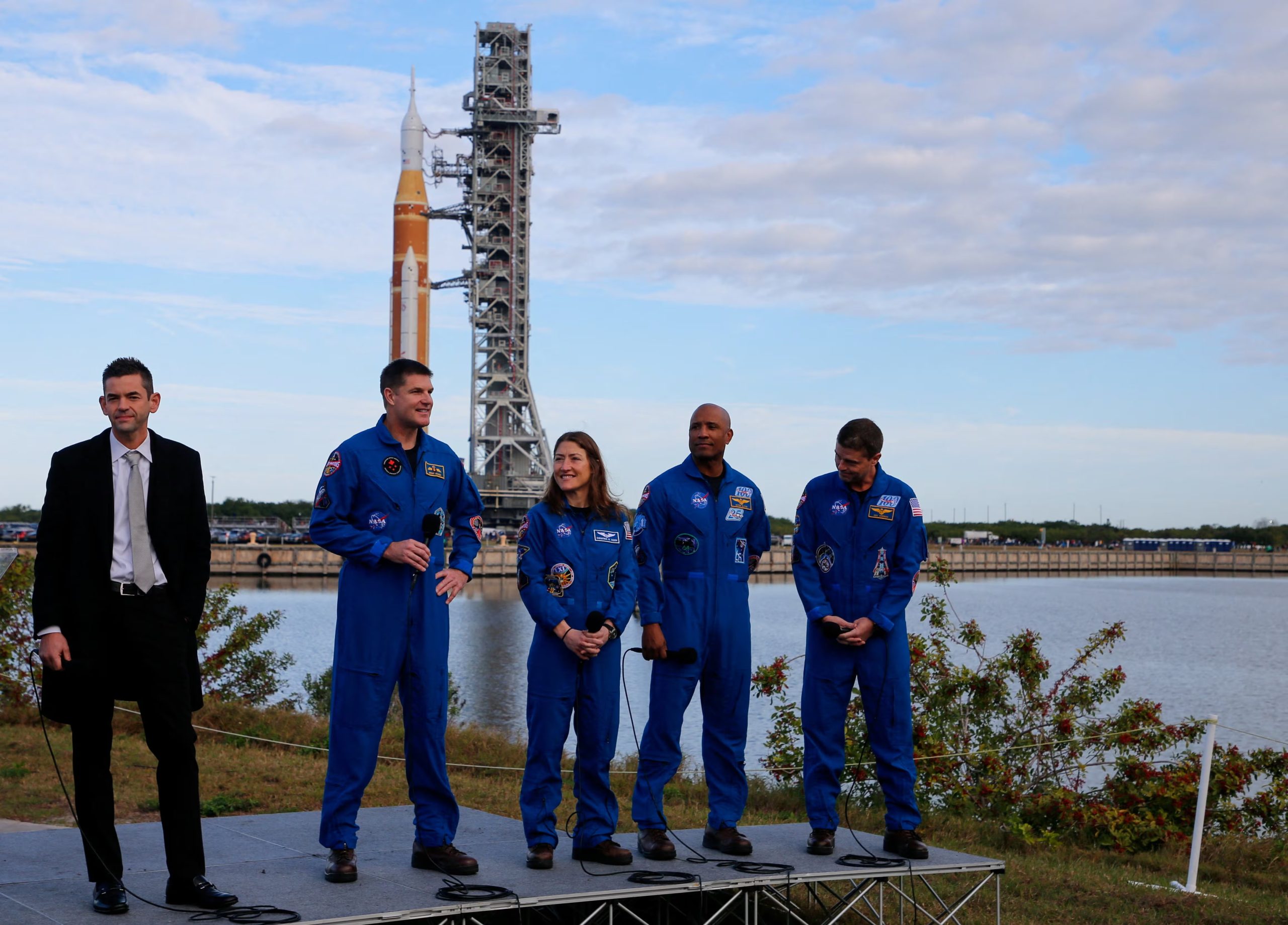 Jeremy Hansen, Christina Koch, Victor Glover y Reid Wiseman serán los tripulantes encargados de liderar la histórica misión de la NASA (REUTERS/Joe Skipper)