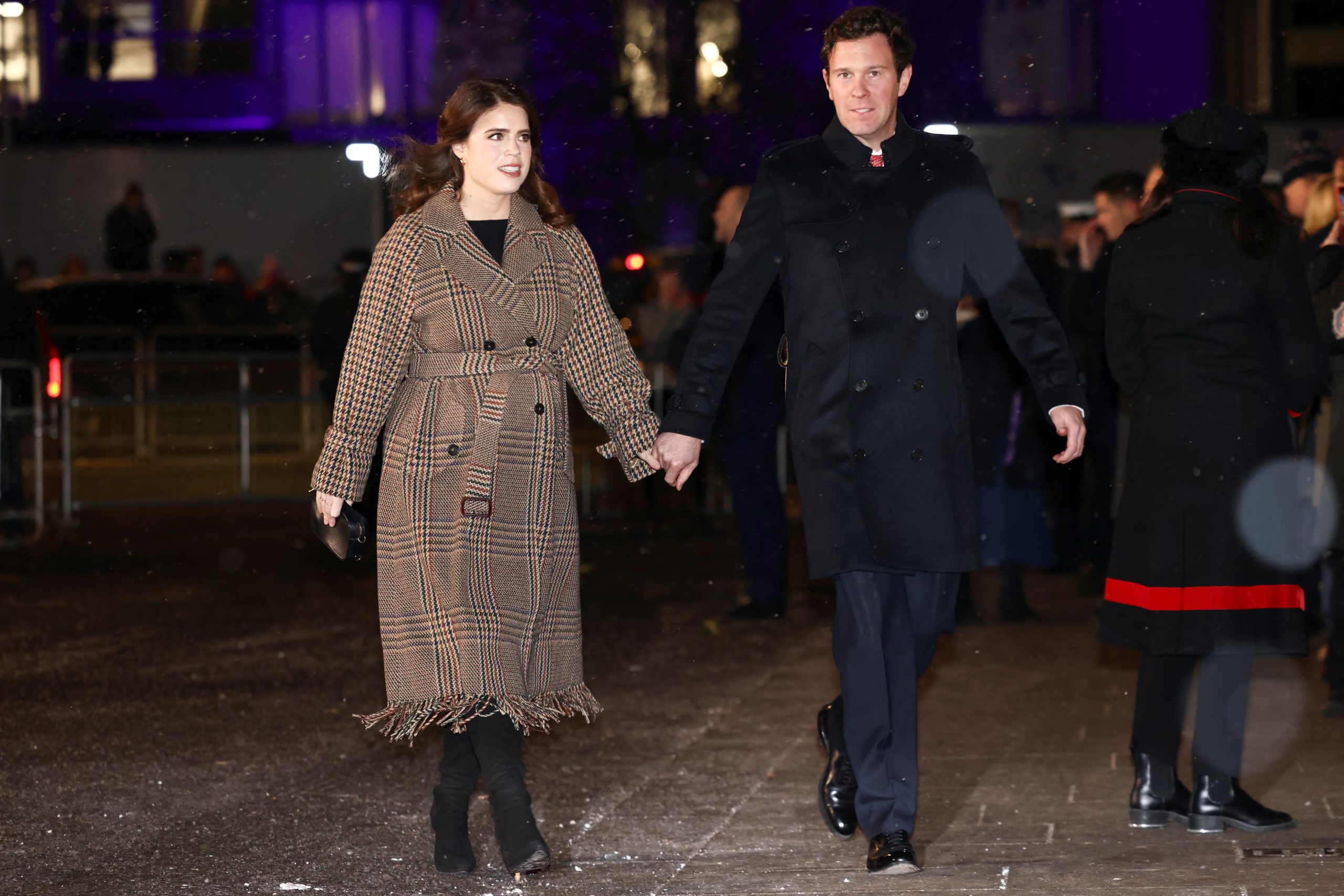 La princesa Eugenia de Gran Bretaña y Jack Brooksbank asisten al servicio de villancicos navideños 