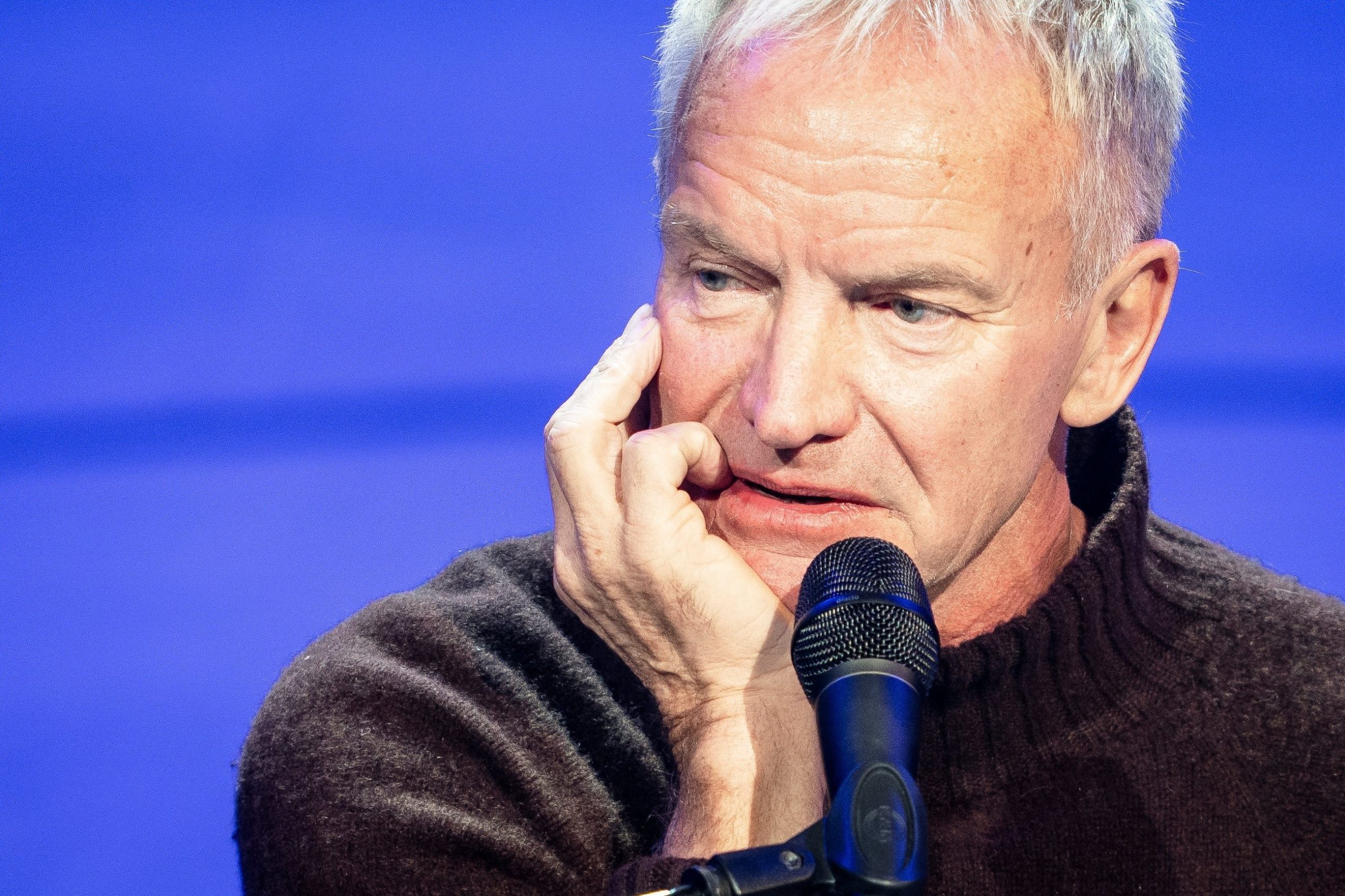 La presión de la fama llevó a Sting a explorar sistemas filosóficos y terapéuticos para preservar su salud mental y física (REUTERS)