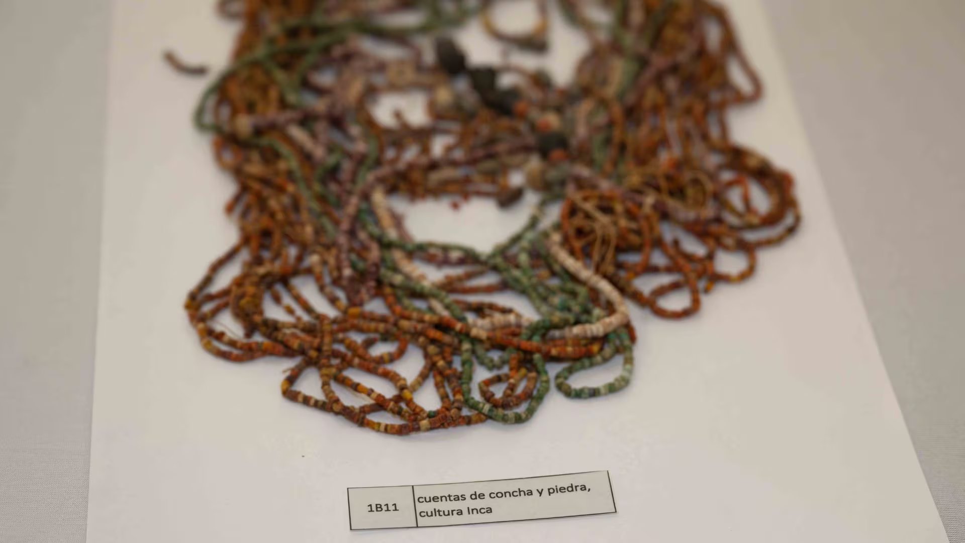 FBI devolvió al Perú 48 objetos coloniales y prehispánicos.