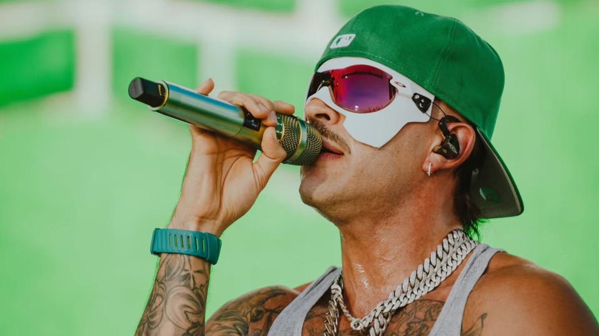 Grabaciones Los Poderosos permitirá a Feid mantener la propiedad de sus masters y gestionar su música bajo un modelo de distribución internacional con sede principal en Miami y operaciones en Medellín - crédito @Feid/Instagram