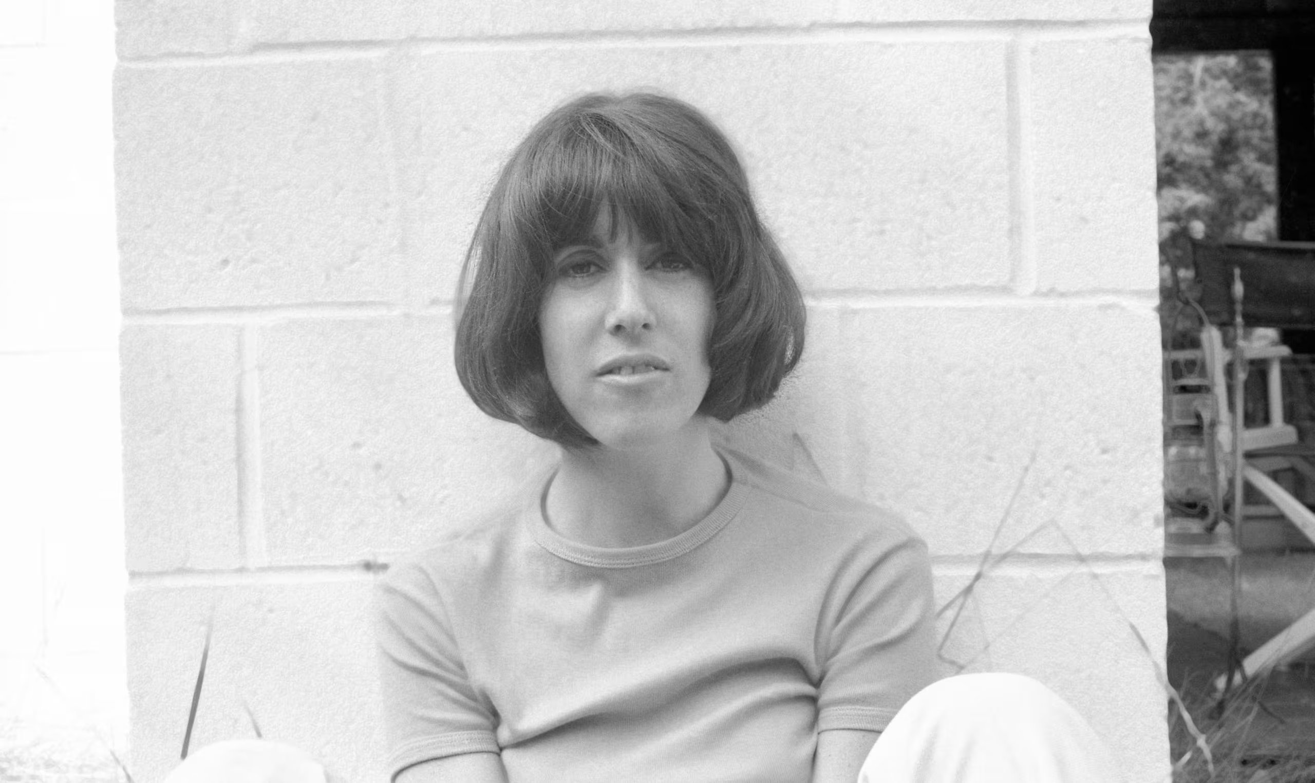 Una imagen de juventud de la escritora, guionista y directora Nora Ephron