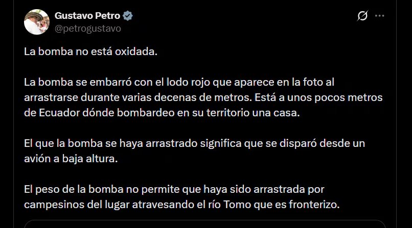 Gustavo Petro aseguró que la bomba está cubierta de barro rojo como resultado del arrastre durante varios metros - crédito @petrogustavo/X