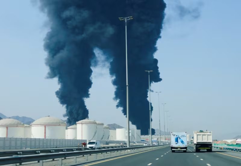 En esta jornada tambien fue atacada una petrolera de Dubai (Reuters)