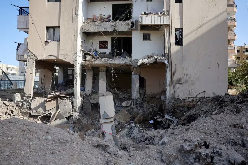 Fuerzas de Defensa de Israel atacan lanzadores, depósitos de armas y cuarteles generales de Hezbollah en el sur de Líbano y Beirut (REUTERS/Amr Abdallah Dalsh)