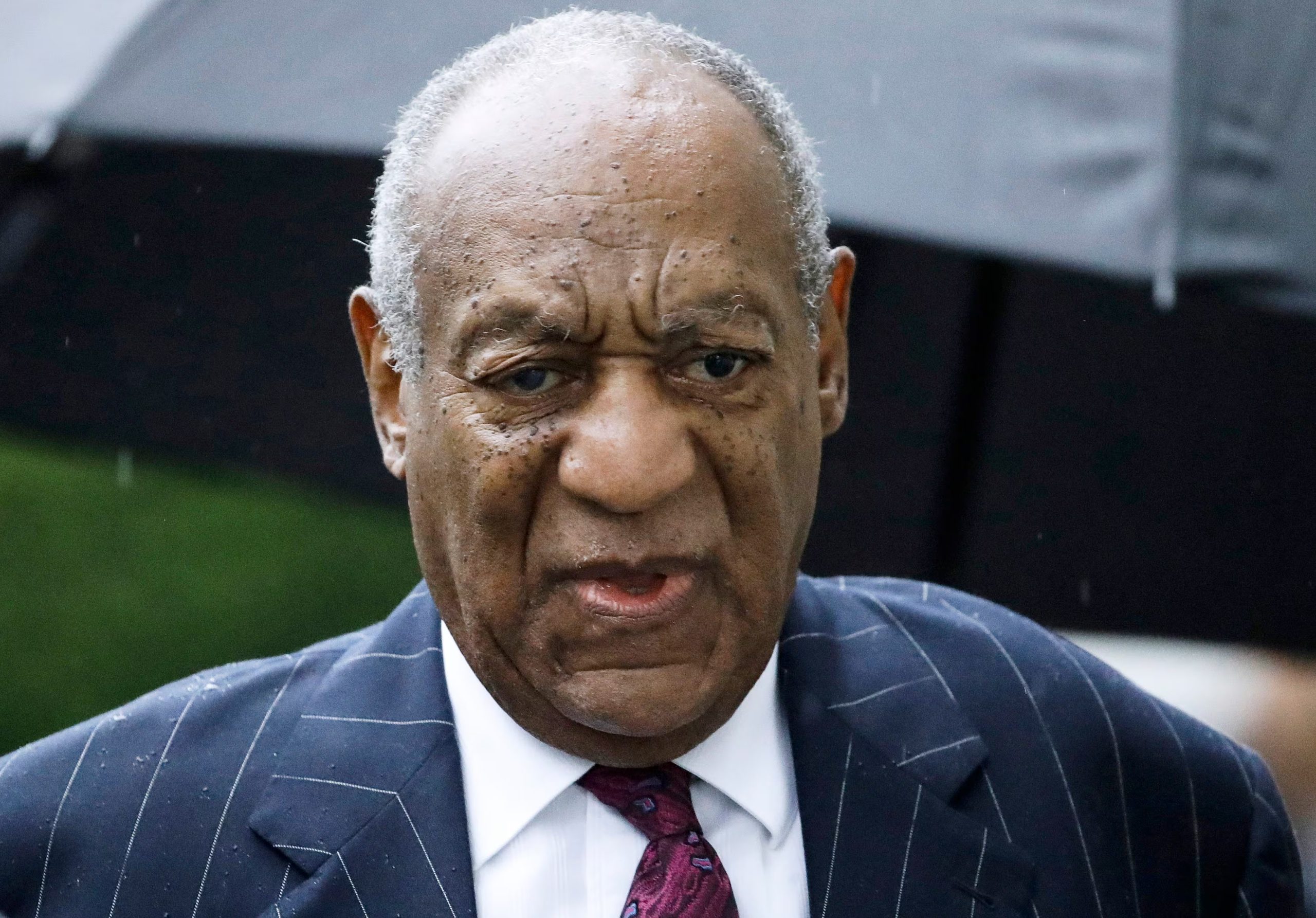 Donna Motsinger afirmó que Bill Cosby abusó de ella mientras trabajaba como mesera en California. (AP/Matt Rourke)