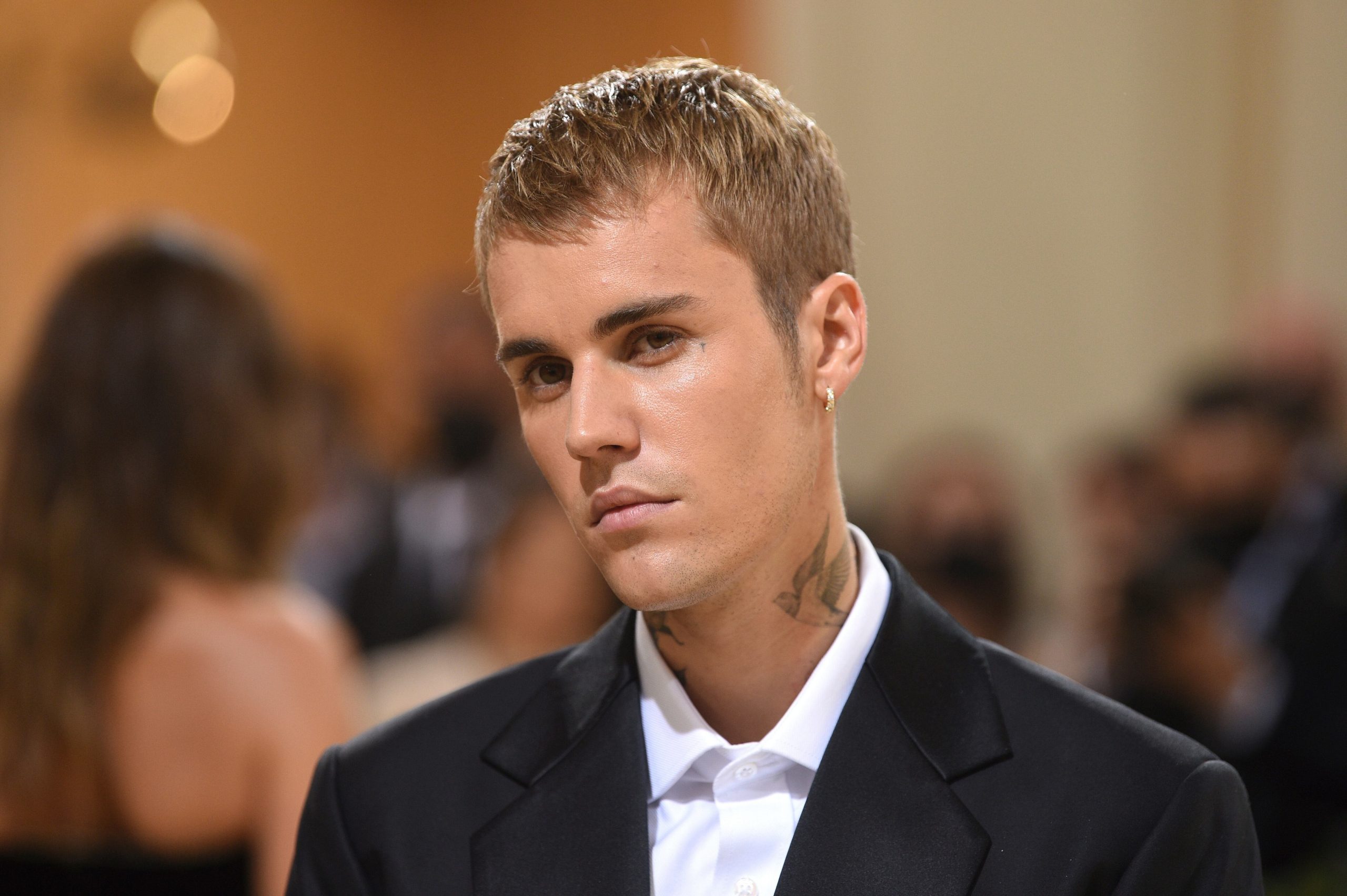 ARCHIVO - Justin Bieber asiste a la gala benéfica del Instituto del Vestido del Museo Metropolitano de Arte el 13 de septiembre de 2021, en Nueva York. (Foto Evan Agostini/Invision/AP, archivo)