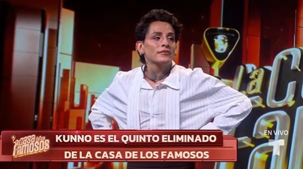 El influencer mexicano se despidió del programa tras quedar en la zona de riesgo junto a Curvy, en una edición marcada por nuevas reglas y polémicas dentro de la casa. (Captura de pantalla Telemundo)